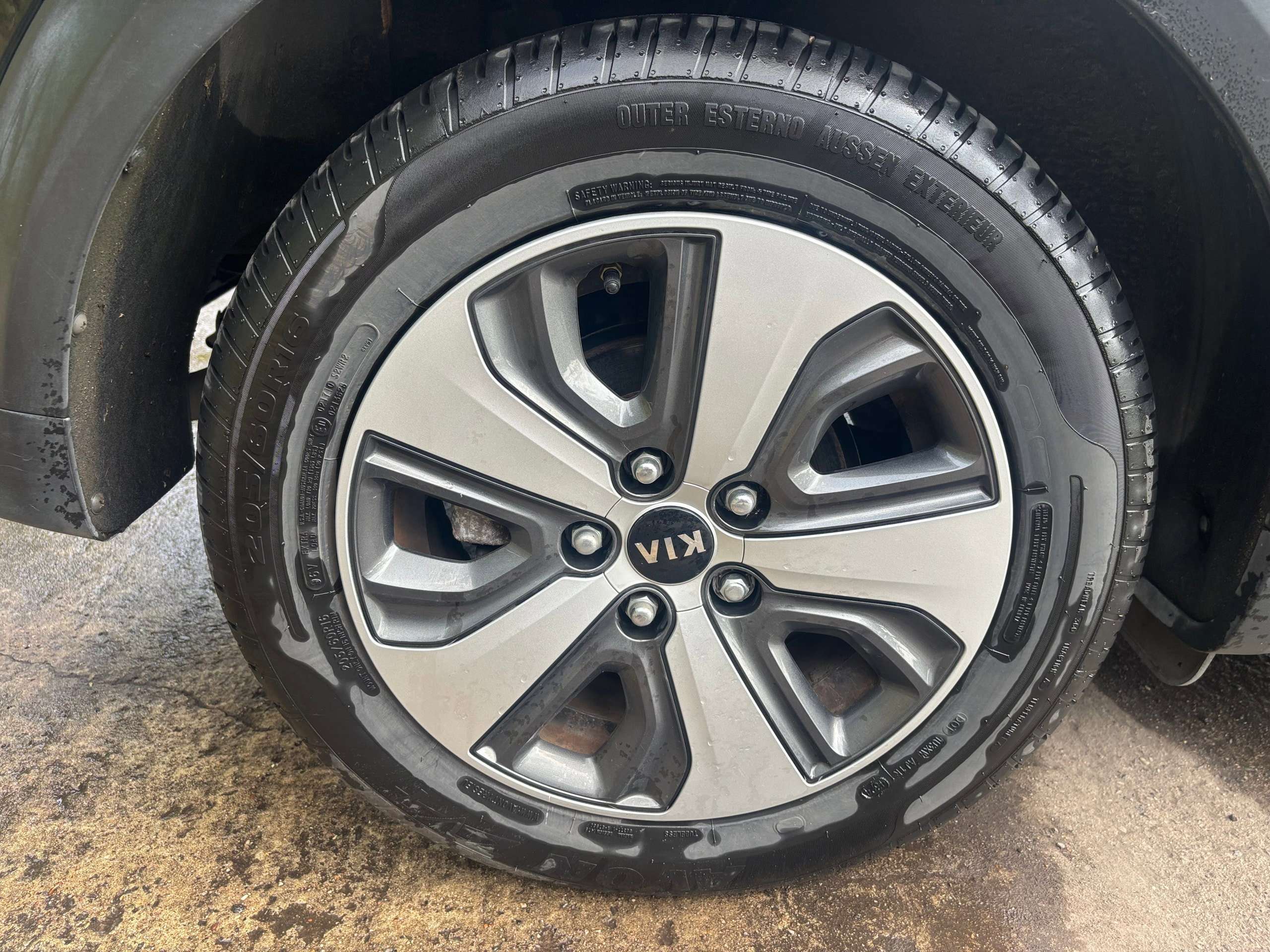 2016 KIA NIRO 2016 KIA NIRO