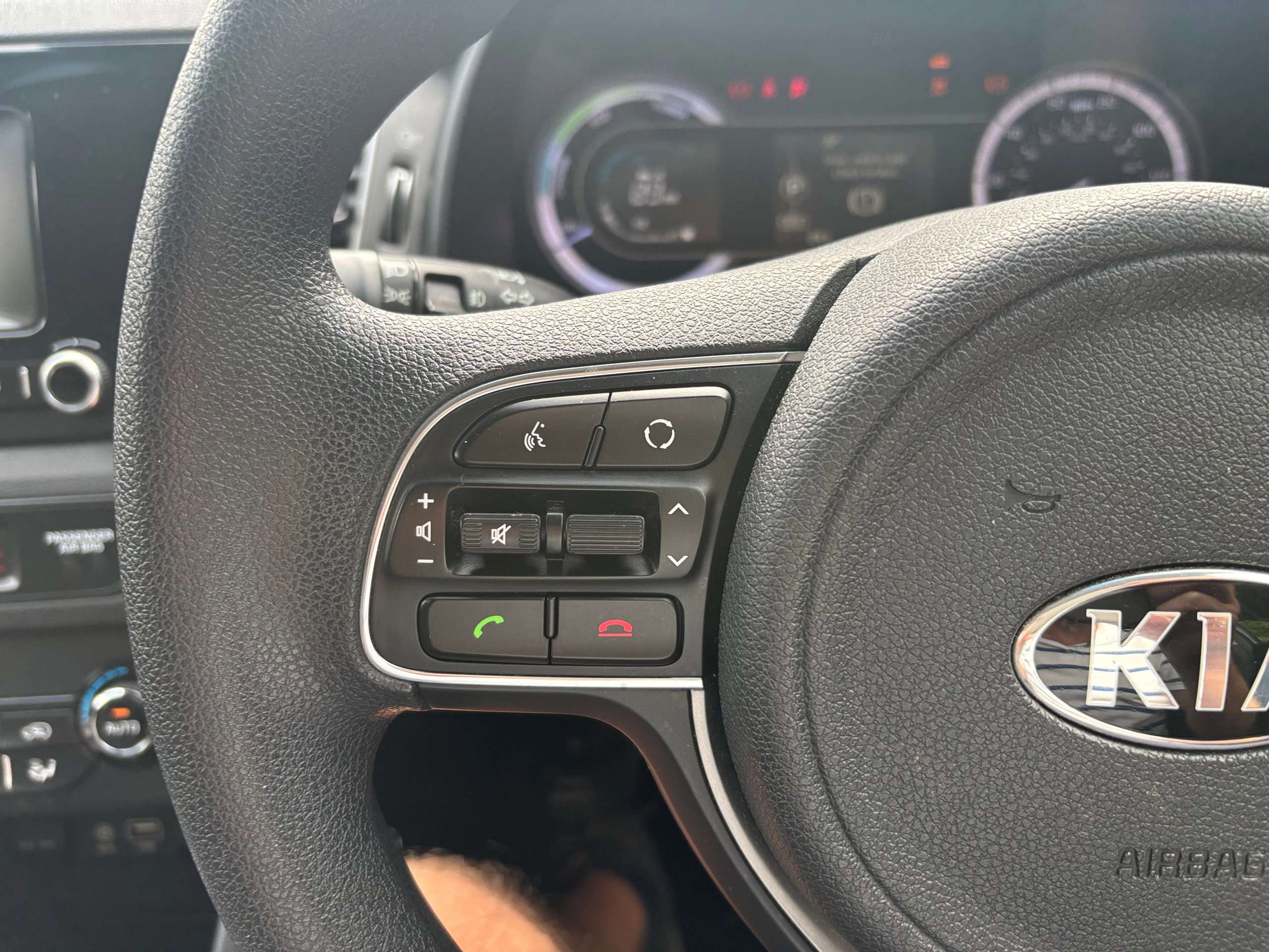 2016 KIA NIRO 2016 KIA NIRO