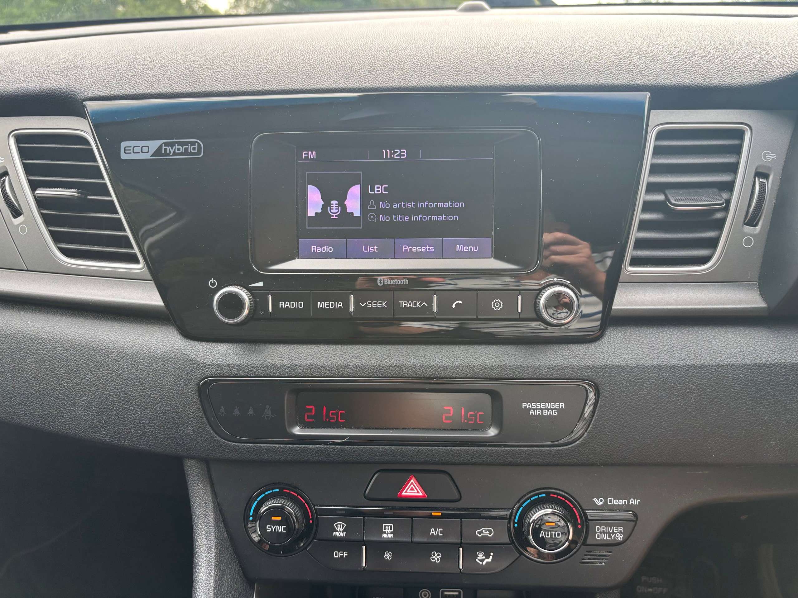 2016 KIA NIRO 2016 KIA NIRO