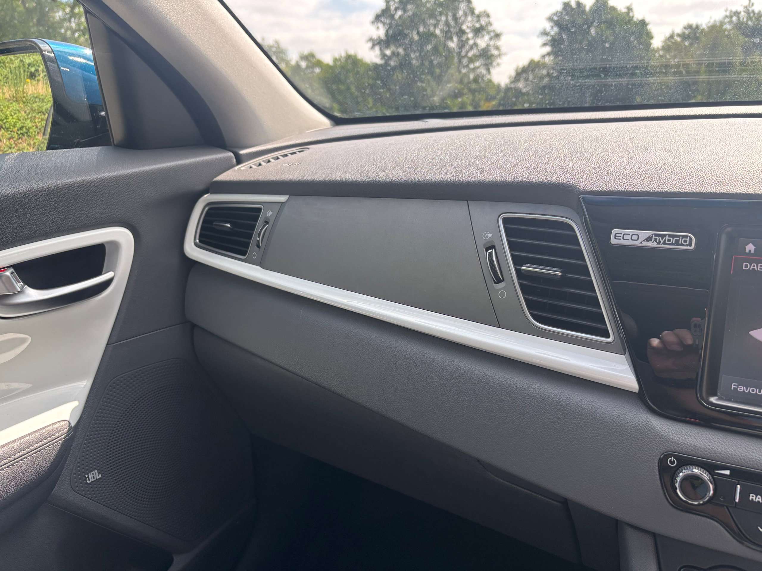 2017 KIA NIRO 2017 KIA NIRO