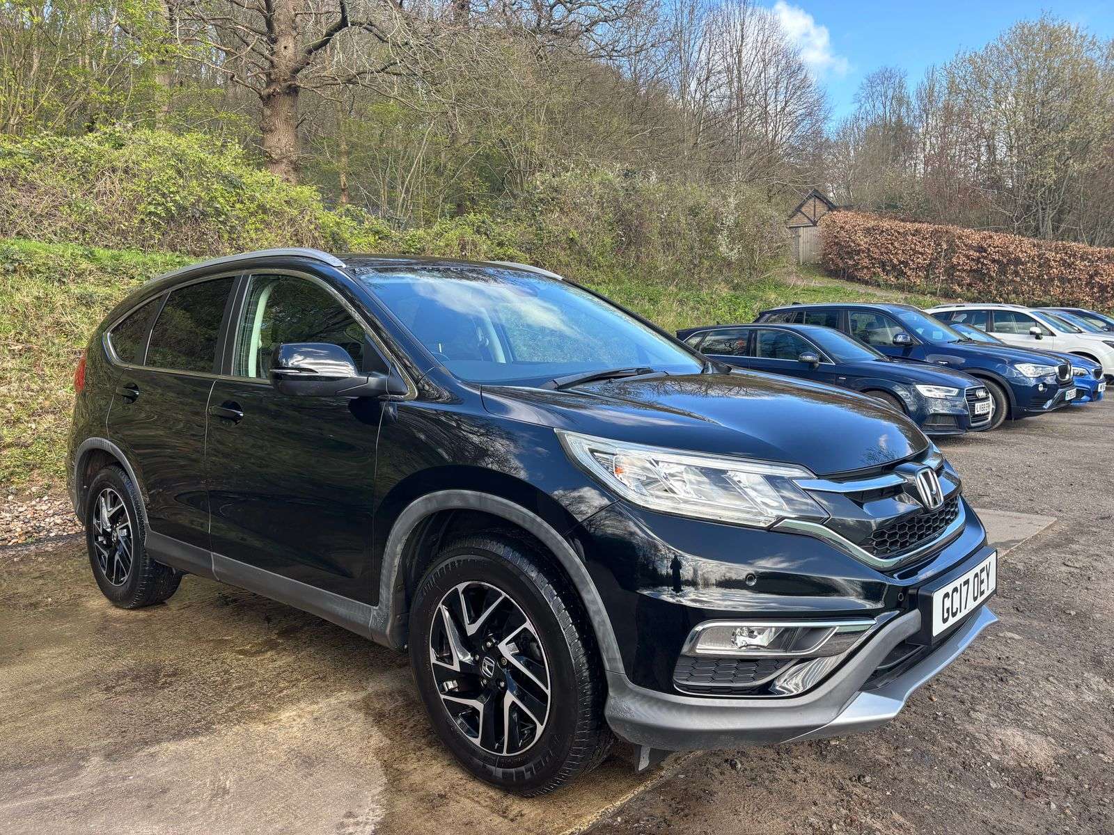 A 2017 HONDA CR-V 2.0 i-VTEC SE Plus Navi SUV 5dr Petrol Auto 4WD Euro 6 (155 ps) A 2017 HONDA CR-V 2.0 i-VTEC SE Plus Navi SUV 5dr Petrol Auto 4WD Euro 6 (155 ps)