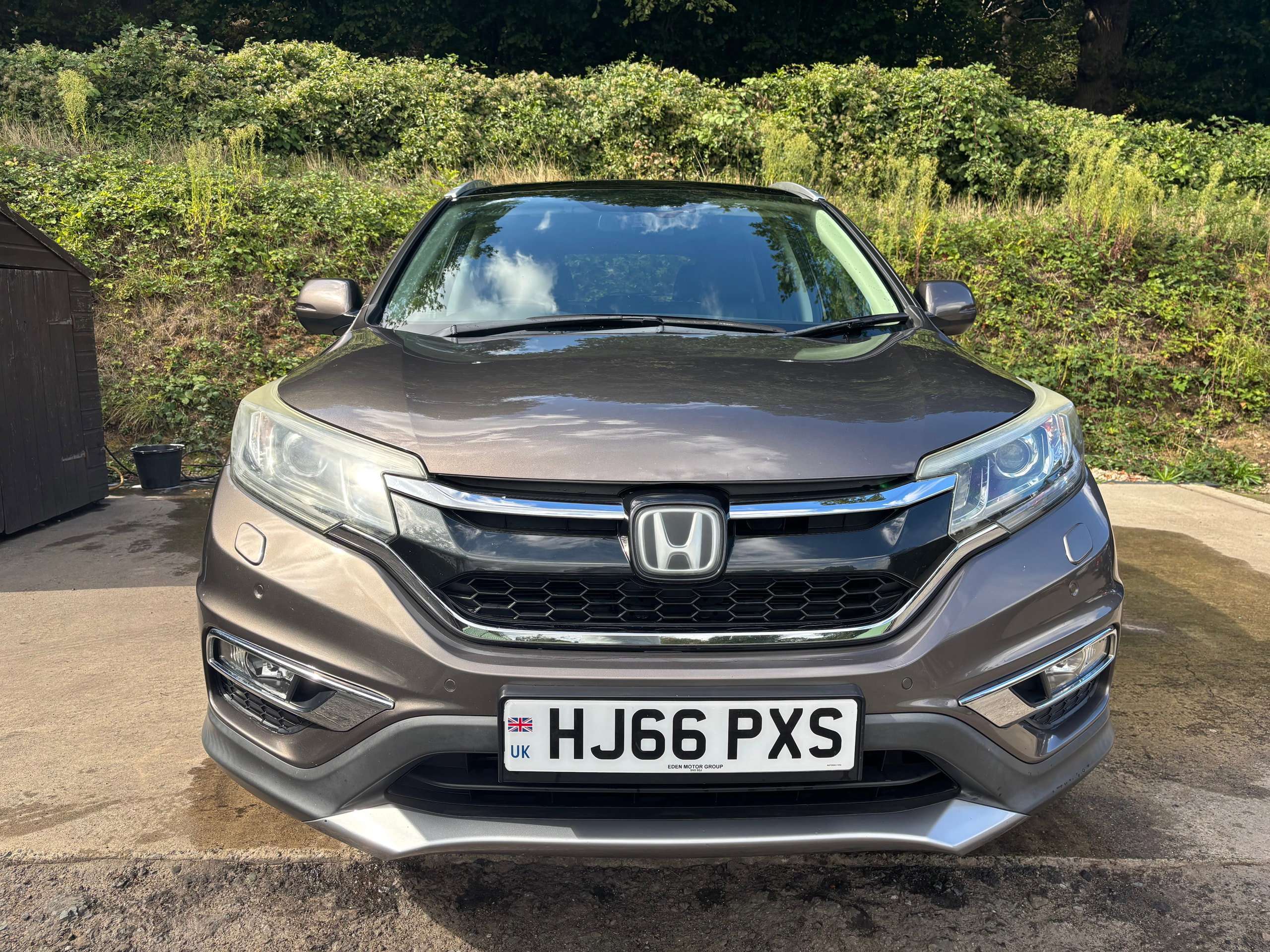 A 2016 HONDA CR-V 2.0 i-VTEC EX SUV 5dr Petrol Auto 4WD Euro 6 (155 ps) A 2016 HONDA CR-V 2.0 i-VTEC EX SUV 5dr Petrol Auto 4WD Euro 6 (155 ps)