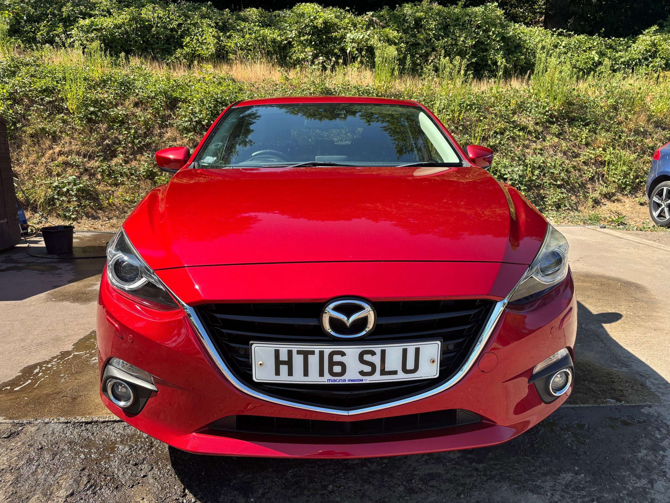 A 2016 MAZDA MAZDA3 2.0 SKYACTIV-G Sport Nav Hatchback 5dr Petrol Auto Euro 5 (s/s) (120 ps) A 2016 MAZDA MAZDA3 2.0 SKYACTIV-G Sport Nav Hatchback 5dr Petrol Auto Euro 5 (s/s) (120 ps)