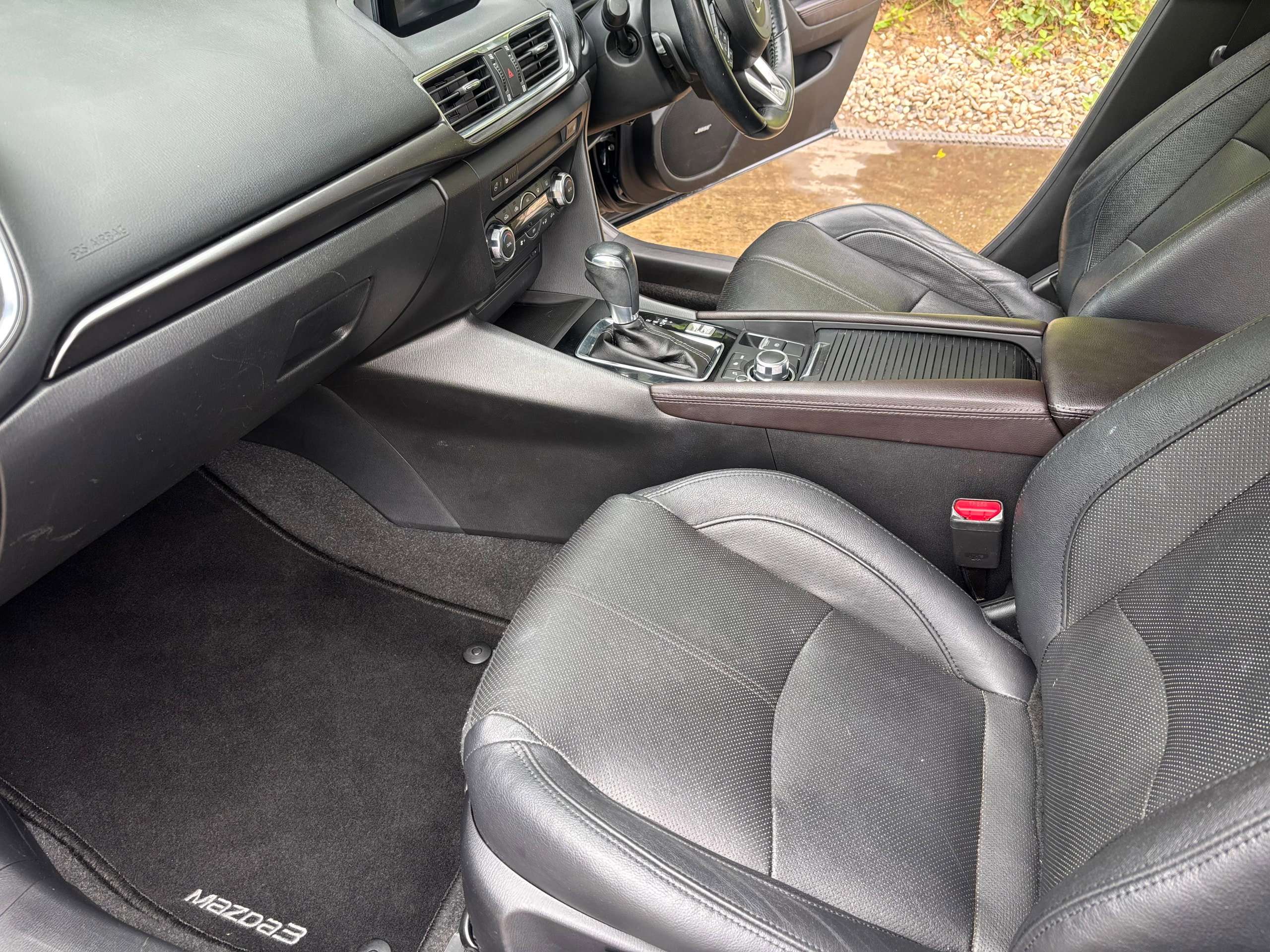 2017 MAZDA MAZDA3 2017 MAZDA MAZDA3