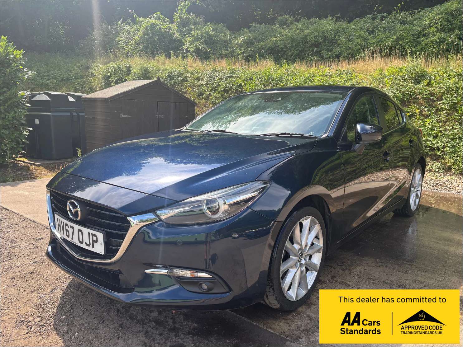 A 2017 MAZDA MAZDA3 2.0 SKYACTIV-G Sport Nav Hatchback 5dr Petrol Auto Euro 6 (s/s) (121 ps) A 2017 MAZDA MAZDA3 2.0 SKYACTIV-G Sport Nav Hatchback 5dr Petrol Auto Euro 6 (s/s) (121 ps)