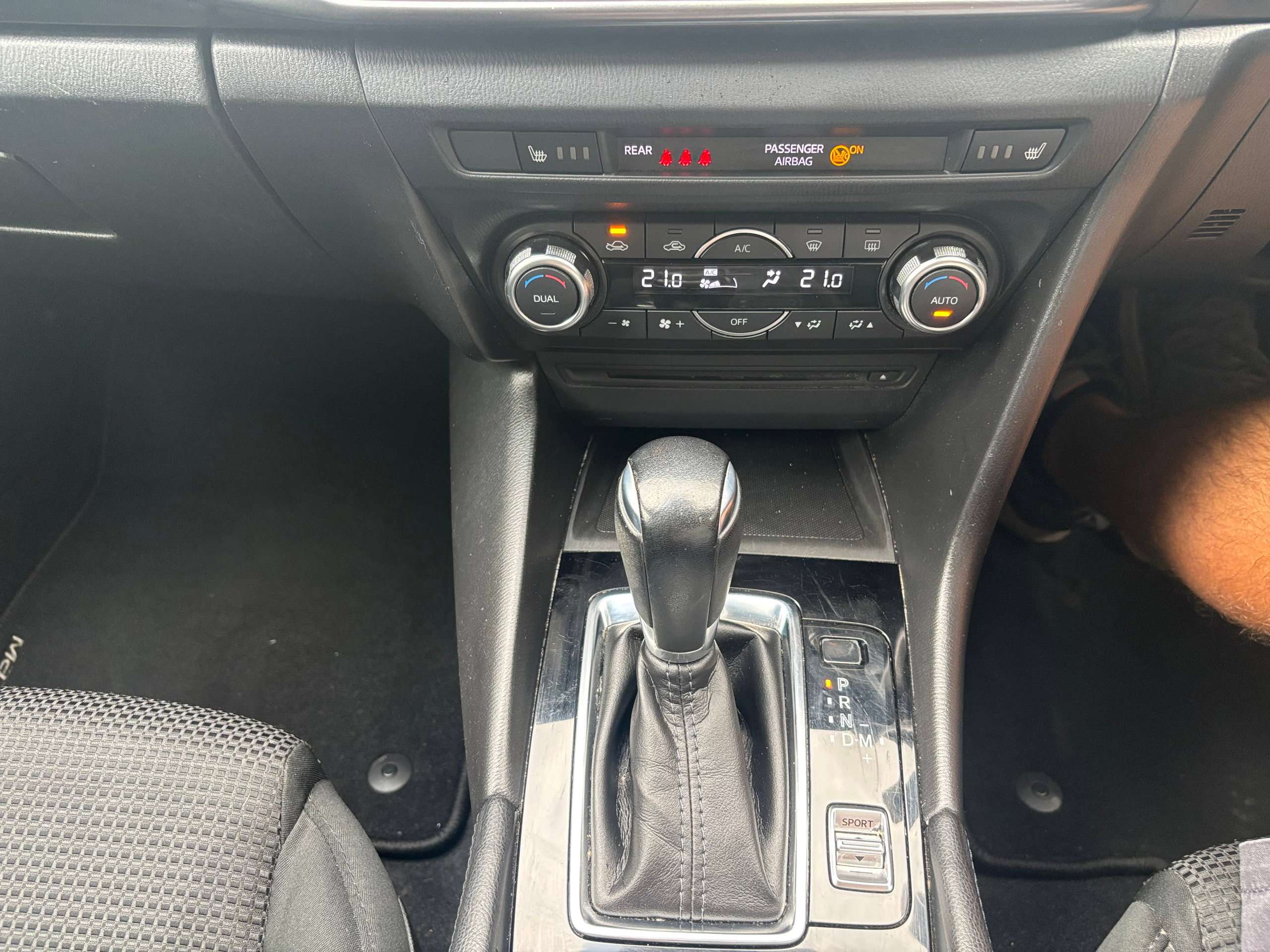 2018 MAZDA MAZDA3 2018 MAZDA MAZDA3