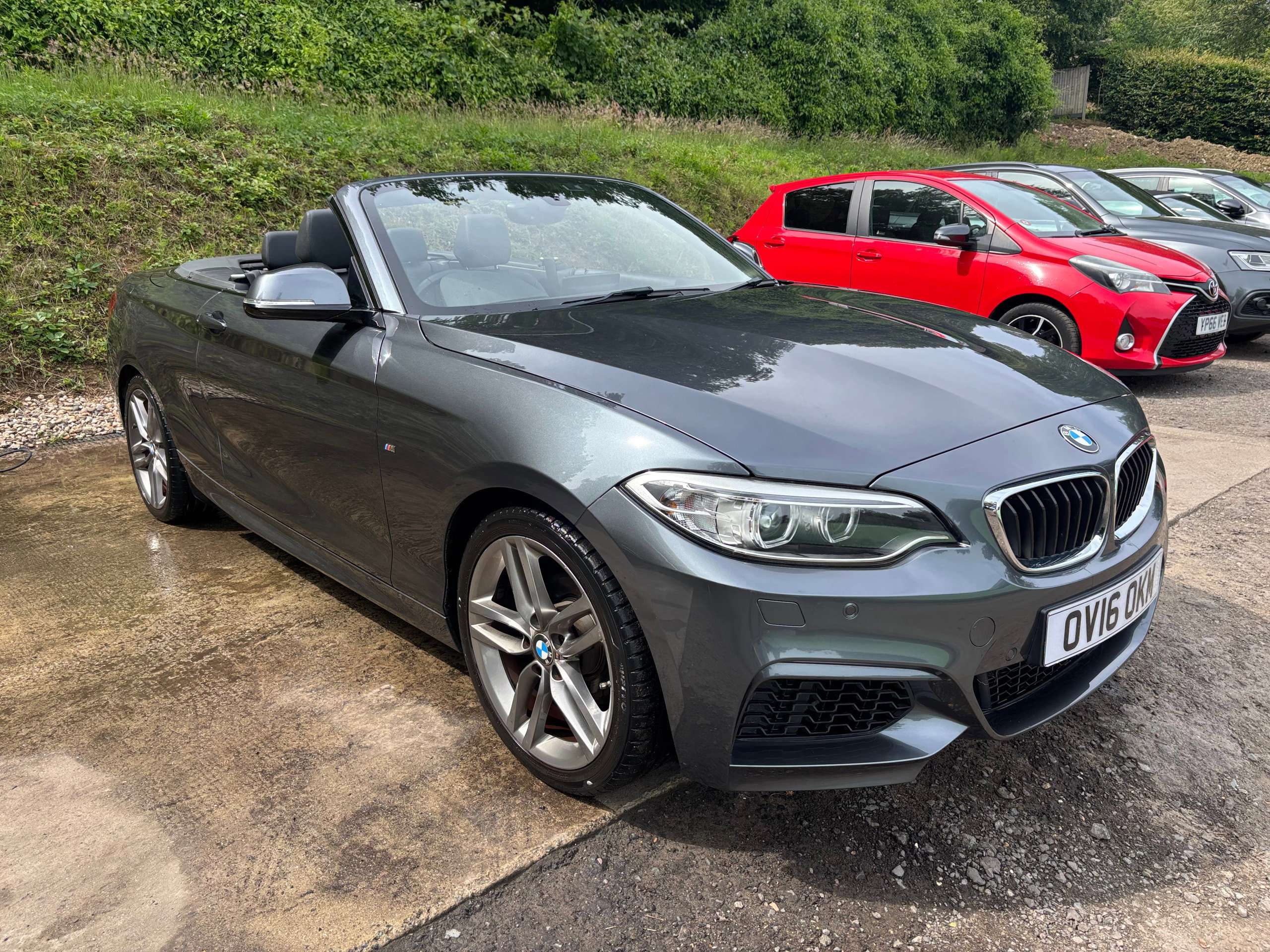 A 2016 BMW 2 SERIES 1.5 218i M Sport Convertible 2dr Petrol Auto Euro 6 (s/s) (136 ps) A 2016 BMW 2 SERIES 1.5 218i M Sport Convertible 2dr Petrol Auto Euro 6 (s/s) (136 ps)