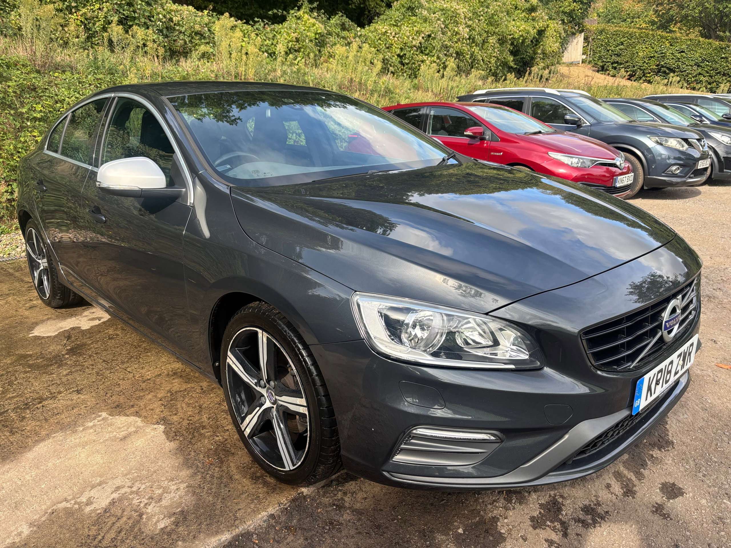 A 2018 VOLVO S60 2.0 D3 R-Design Nav Saloon 4dr Diesel Auto Euro 6 (s/s) (150 ps) A 2018 VOLVO S60 2.0 D3 R-Design Nav Saloon 4dr Diesel Auto Euro 6 (s/s) (150 ps)