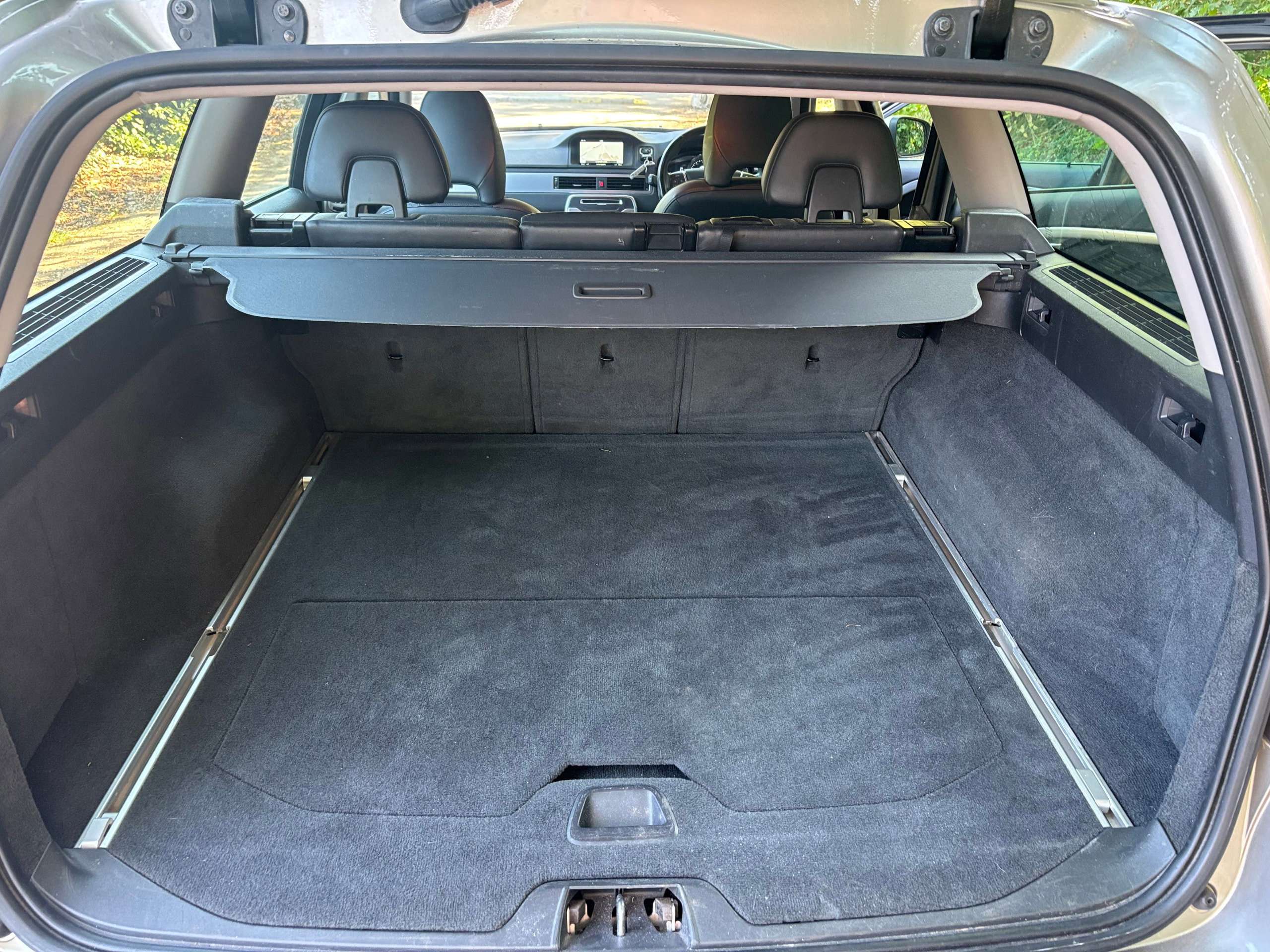 2015 VOLVO V70 2015 VOLVO V70