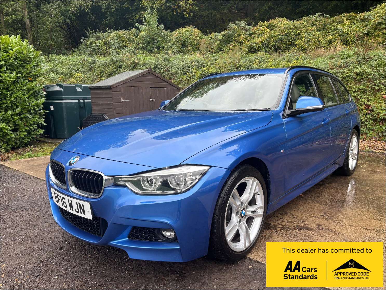 A 2016 BMW 3 SERIES 2.0 320i M Sport Touring 5dr Petrol Auto Euro 6 (s/s) (184 ps) A 2016 BMW 3 SERIES 2.0 320i M Sport Touring 5dr Petrol Auto Euro 6 (s/s) (184 ps)