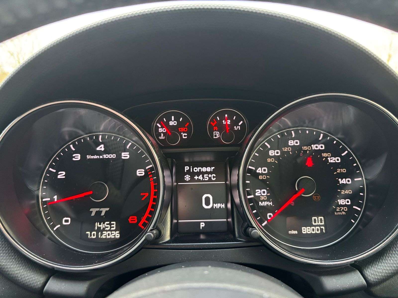 2011 AUDI TT 2011 AUDI TT