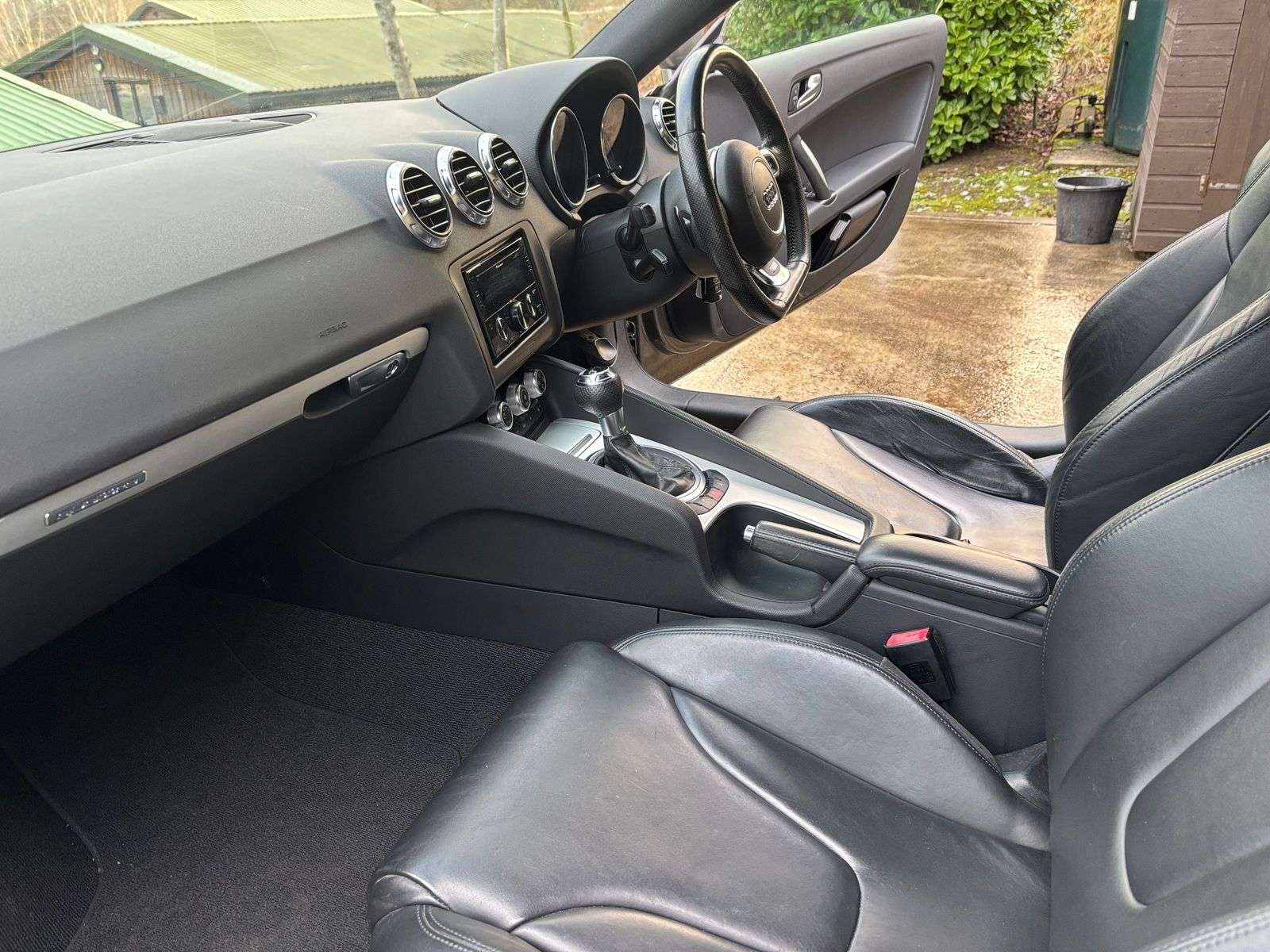 2011 AUDI TT 2011 AUDI TT