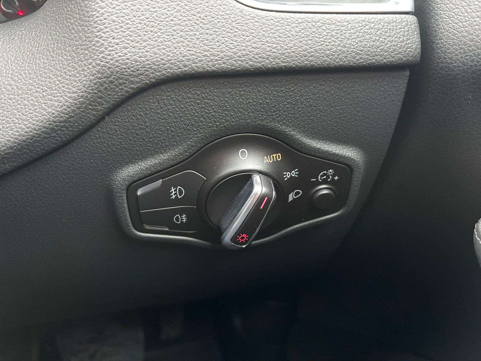 2016 AUDI Q5 2016 AUDI Q5