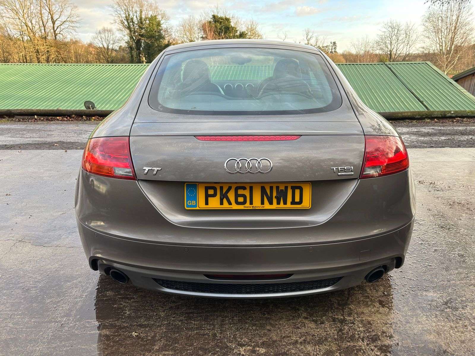 2011 AUDI TT 2011 AUDI TT