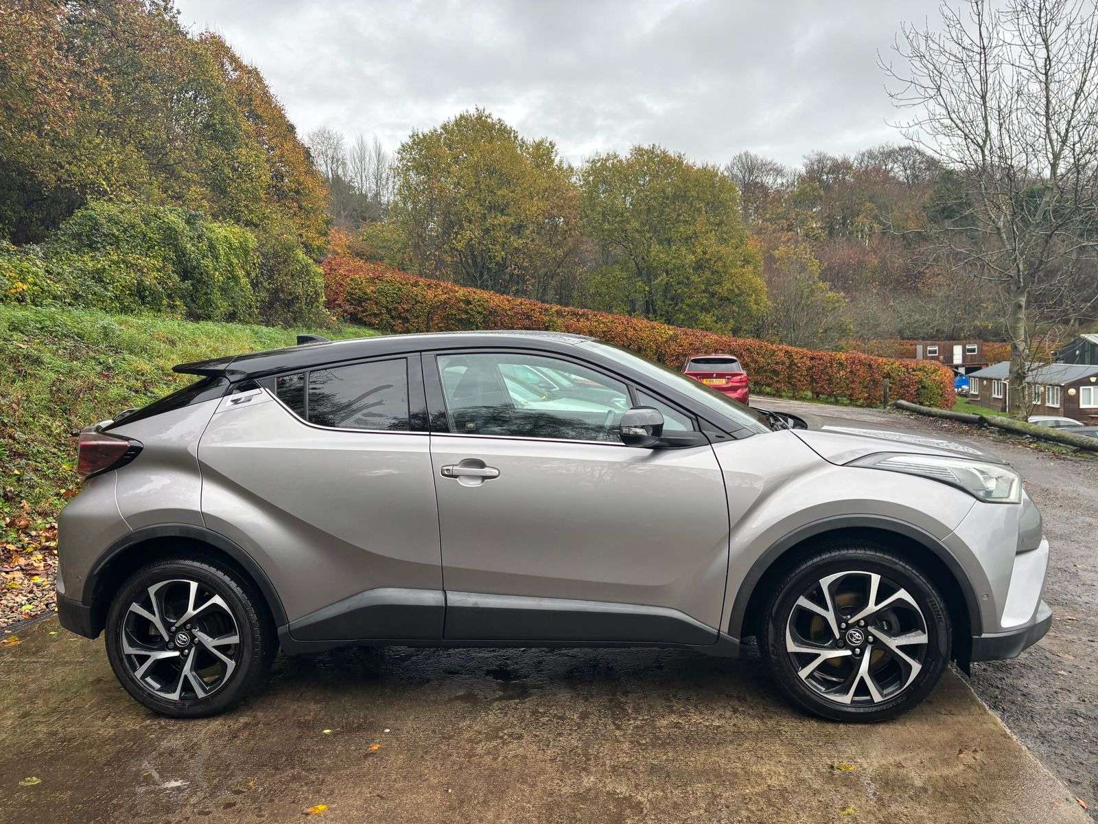 2017 TOYOTA C-HR 2017 TOYOTA C-HR