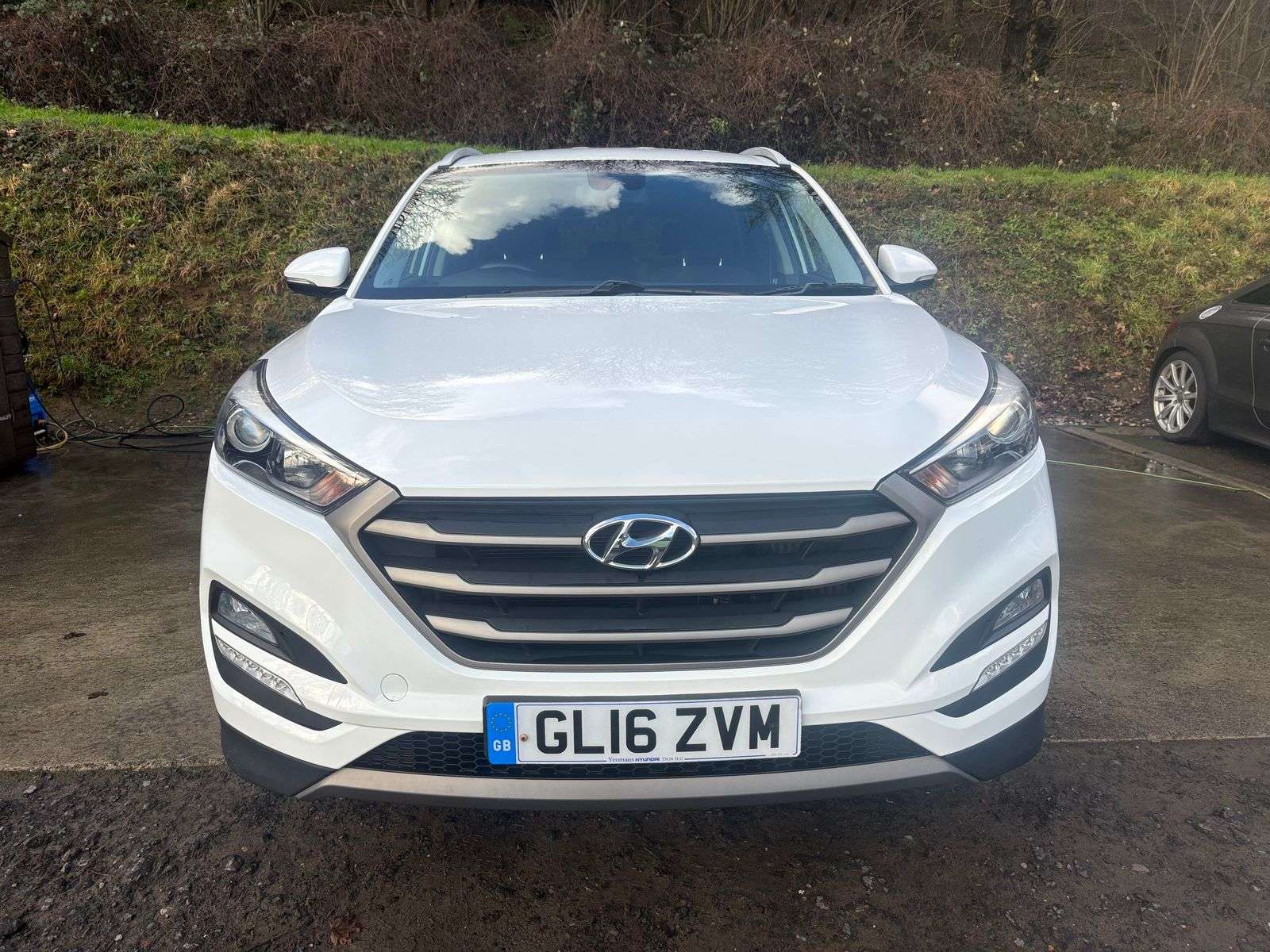 A 2016 HYUNDAI TUCSON 1.7 CRDi Blue Drive SE Nav SUV 5dr Diesel Manual Euro 6 (s/s) (116 ps) A 2016 HYUNDAI TUCSON 1.7 CRDi Blue Drive SE Nav SUV 5dr Diesel Manual Euro 6 (s/s) (116 ps)