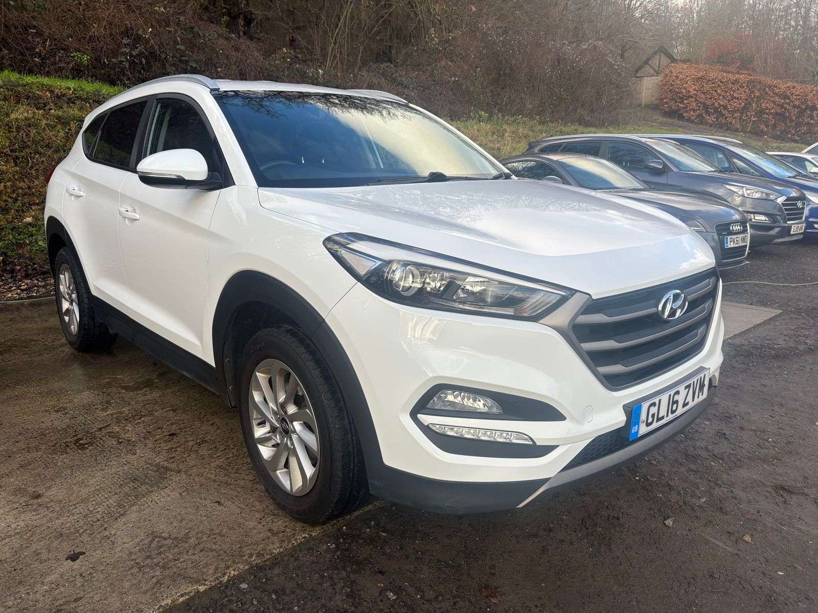 A 2016 HYUNDAI TUCSON 1.7 CRDi Blue Drive SE Nav SUV 5dr Diesel Manual Euro 6 (s/s) (116 ps) A 2016 HYUNDAI TUCSON 1.7 CRDi Blue Drive SE Nav SUV 5dr Diesel Manual Euro 6 (s/s) (116 ps)