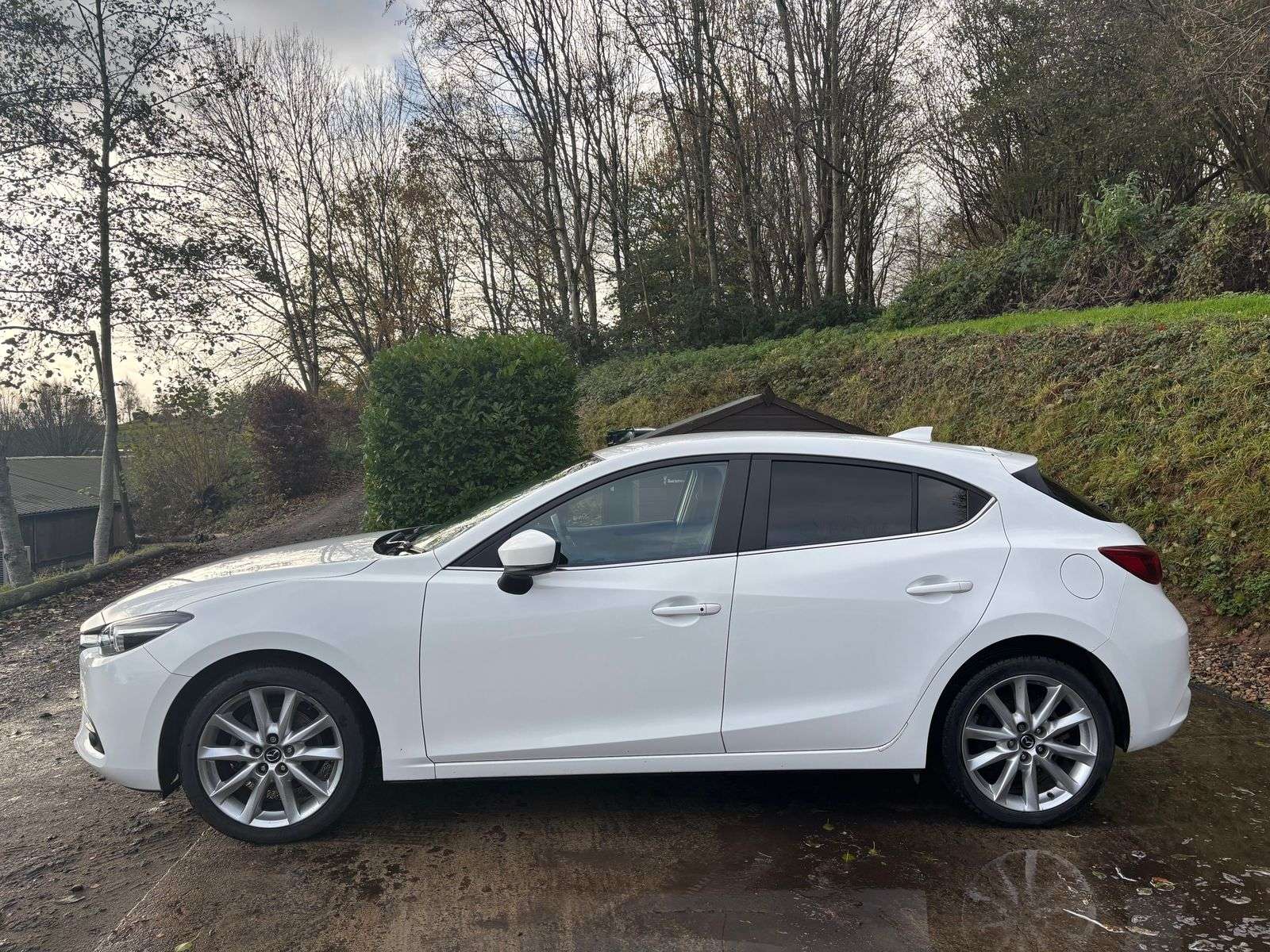 2018 MAZDA MAZDA3 2018 MAZDA MAZDA3
