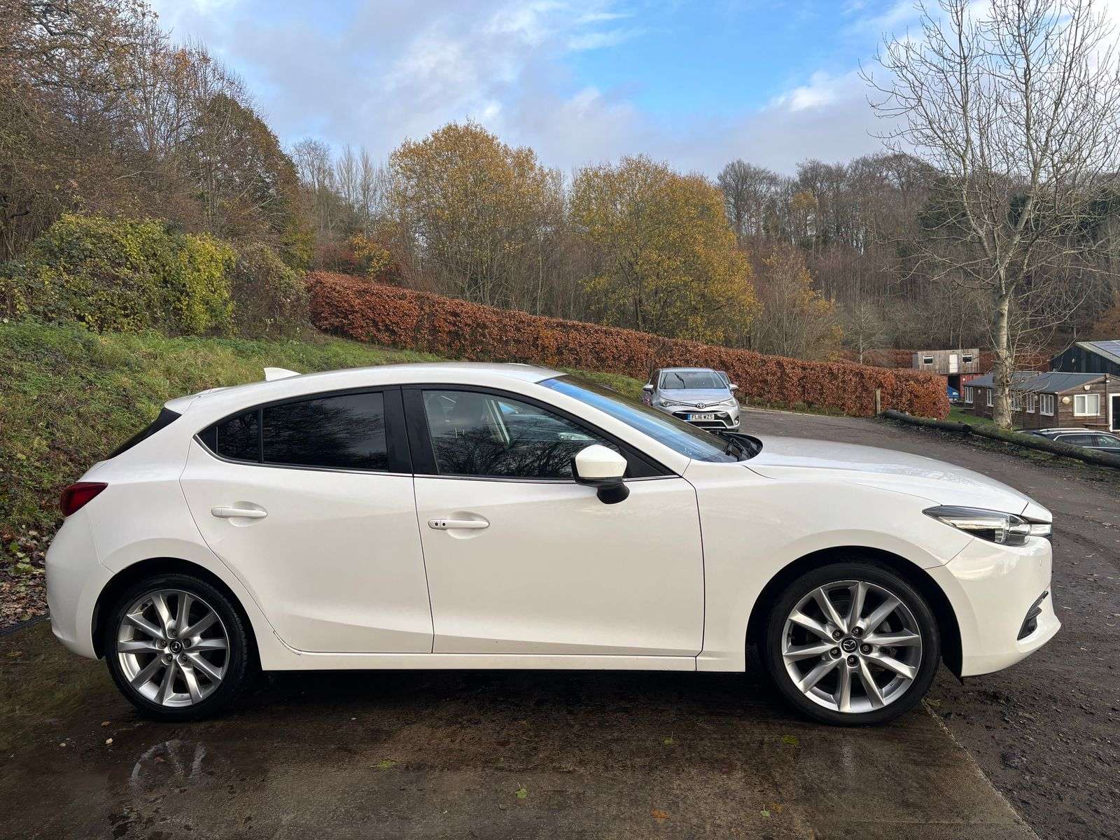 2018 MAZDA MAZDA3 2018 MAZDA MAZDA3