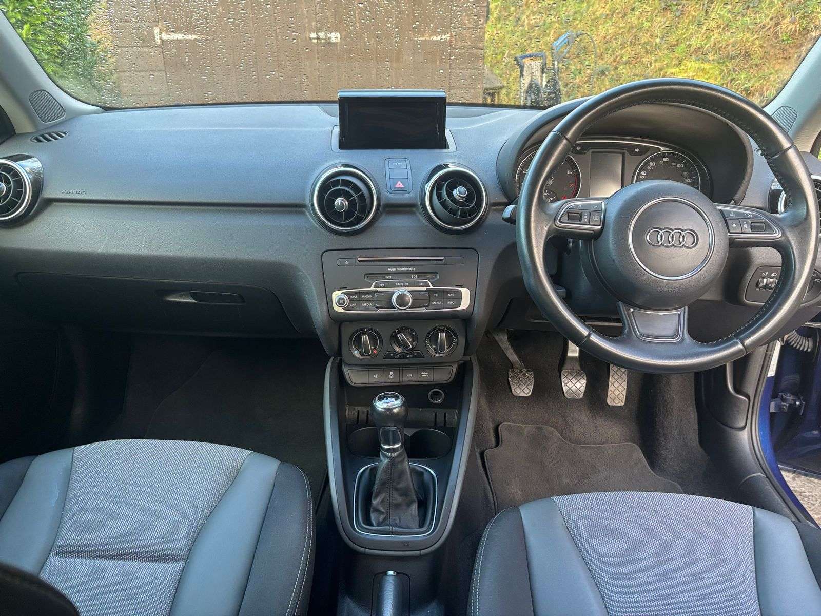 2015 AUDI A1 2015 AUDI A1