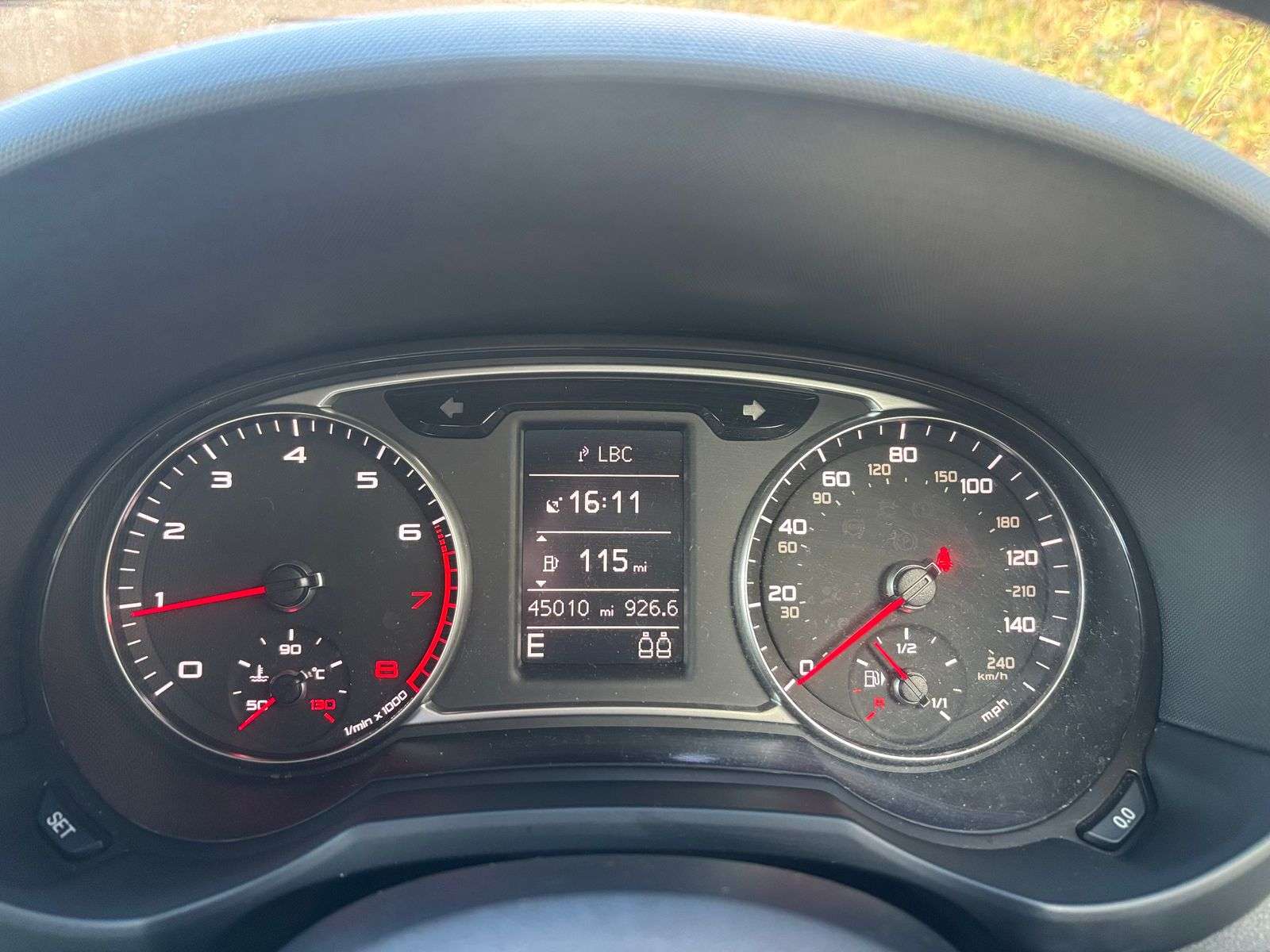 2015 AUDI A1 2015 AUDI A1