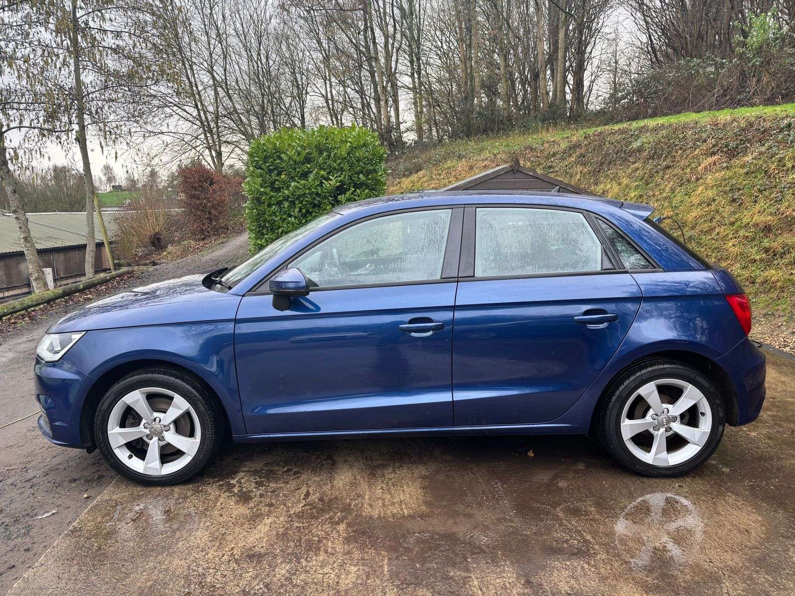 2015 AUDI A1 2015 AUDI A1