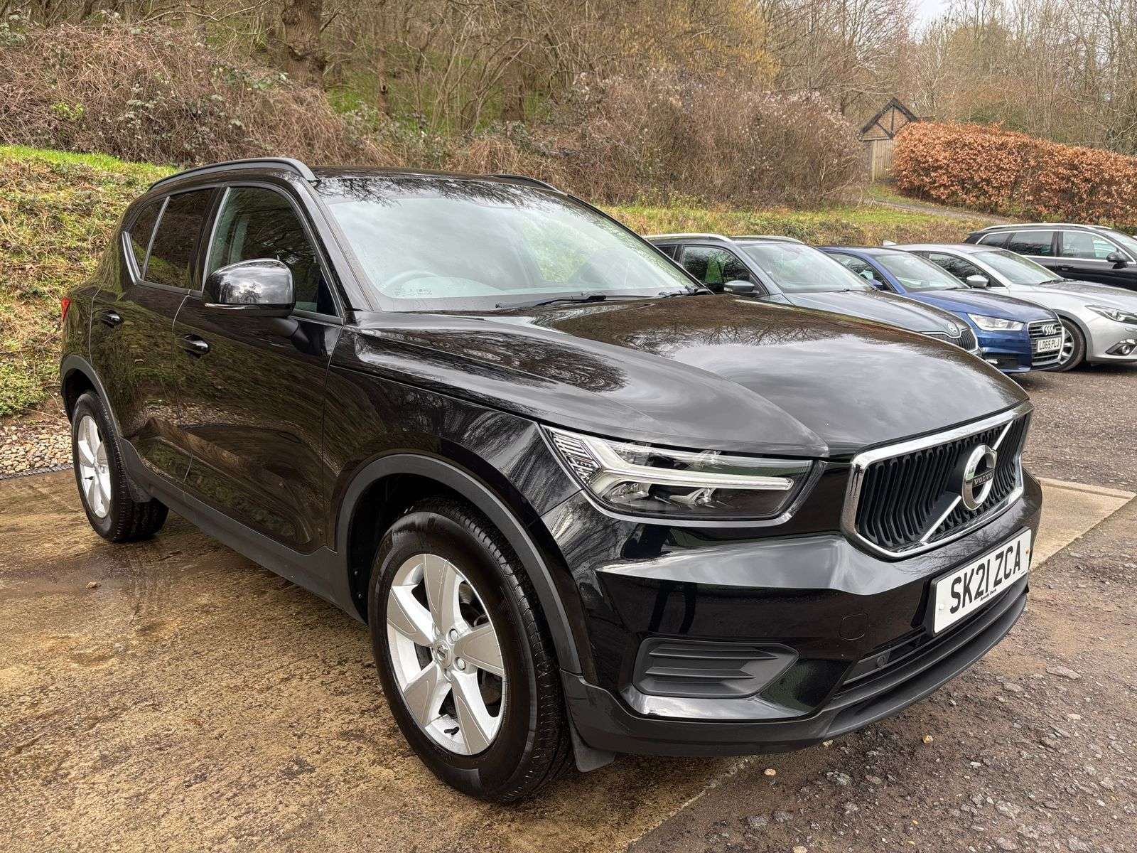 A 2021 VOLVO XC40 1.5 T2 Momentum Core SUV 5dr Petrol Manual Euro 6 (s/s) (129 ps) A 2021 VOLVO XC40 1.5 T2 Momentum Core SUV 5dr Petrol Manual Euro 6 (s/s) (129 ps)