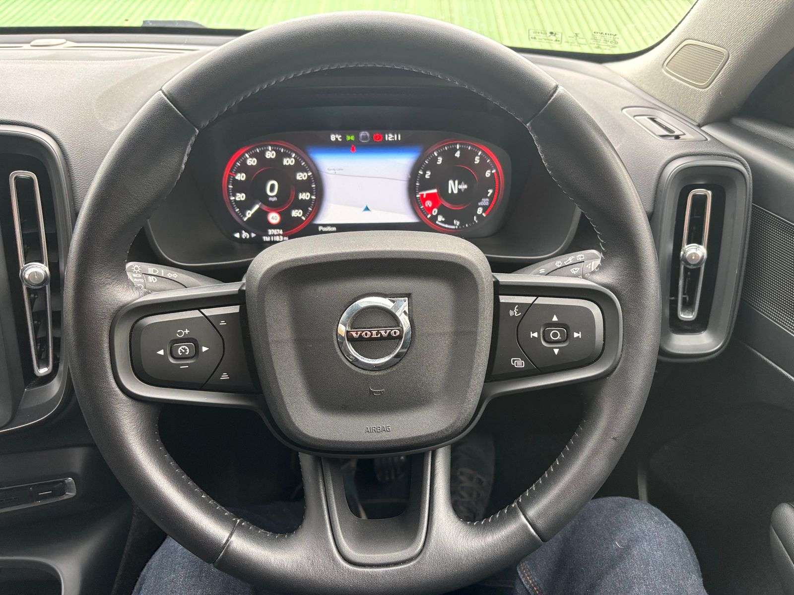 2021 VOLVO XC40 2021 VOLVO XC40