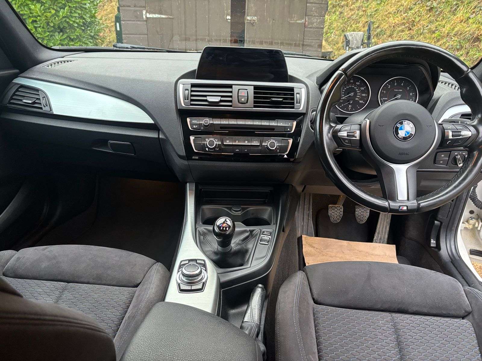 2017 BMW 1 SERIES 2017 BMW 1 SERIES