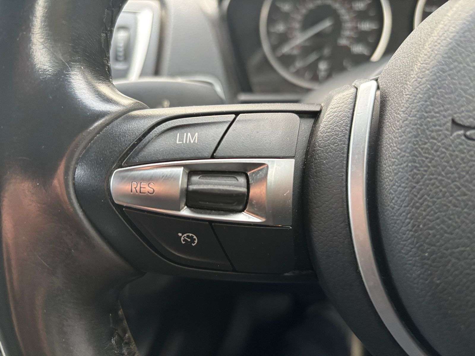 2017 BMW 1 SERIES 2017 BMW 1 SERIES