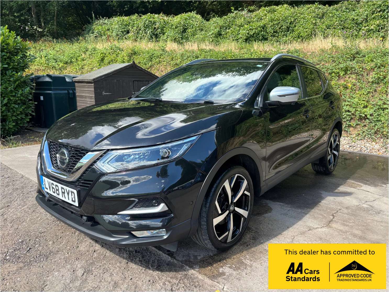 A 2018 NISSAN QASHQAI 1.3 DIG-T Tekna+ SUV 5dr Petrol Manual Euro 6 (s/s) (140 ps) A 2018 NISSAN QASHQAI 1.3 DIG-T Tekna+ SUV 5dr Petrol Manual Euro 6 (s/s) (140 ps)