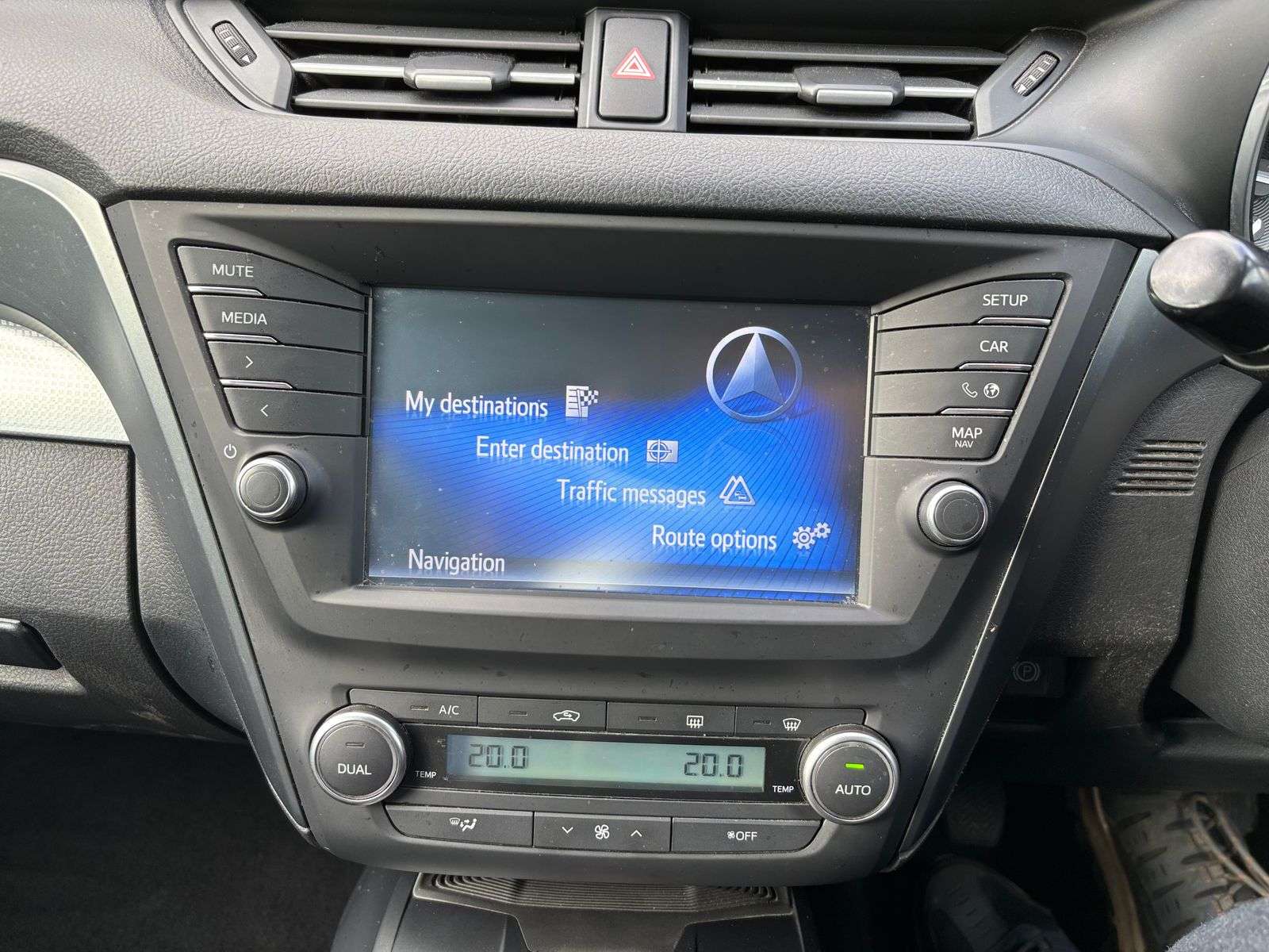 2016 TOYOTA AVENSIS 2016 TOYOTA AVENSIS