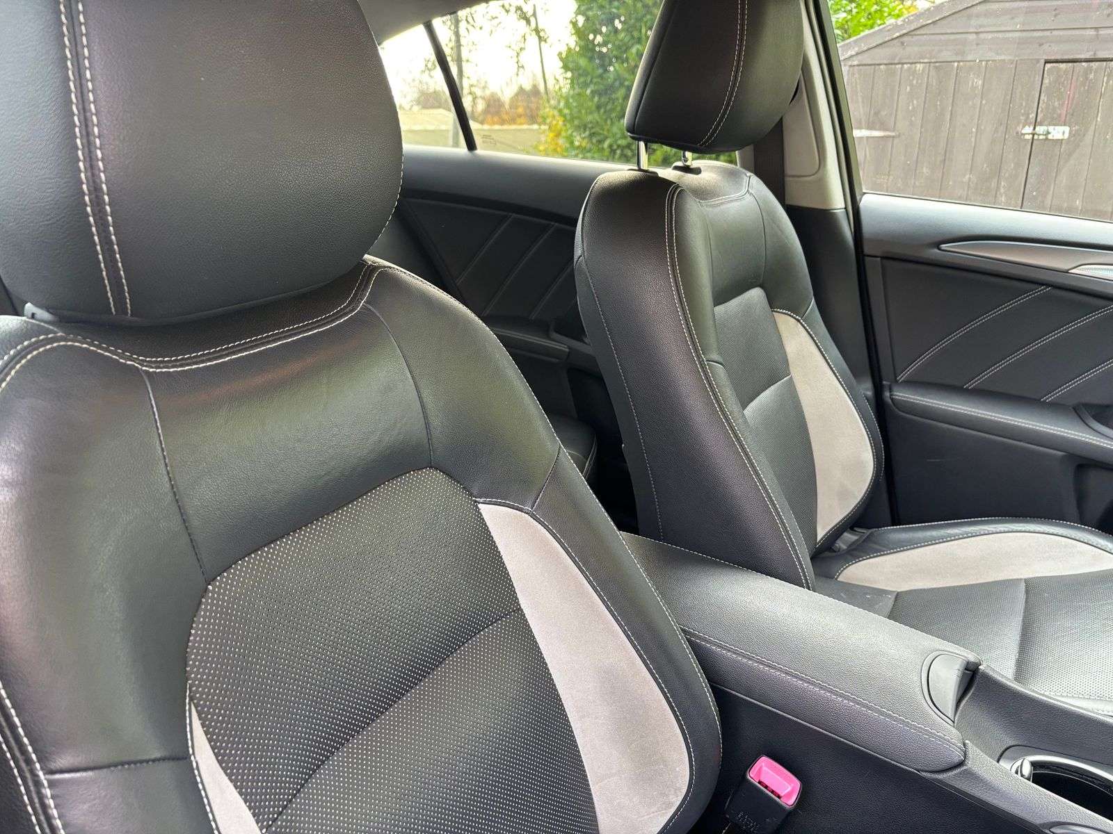 2016 TOYOTA AVENSIS 2016 TOYOTA AVENSIS