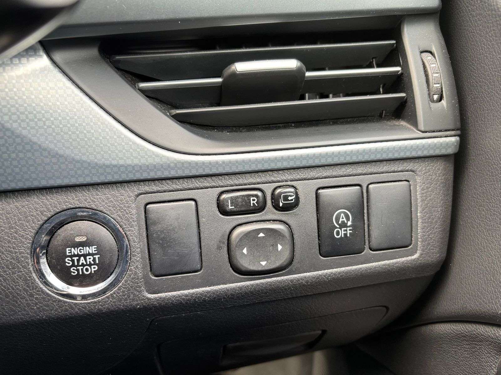 2016 TOYOTA AVENSIS 2016 TOYOTA AVENSIS