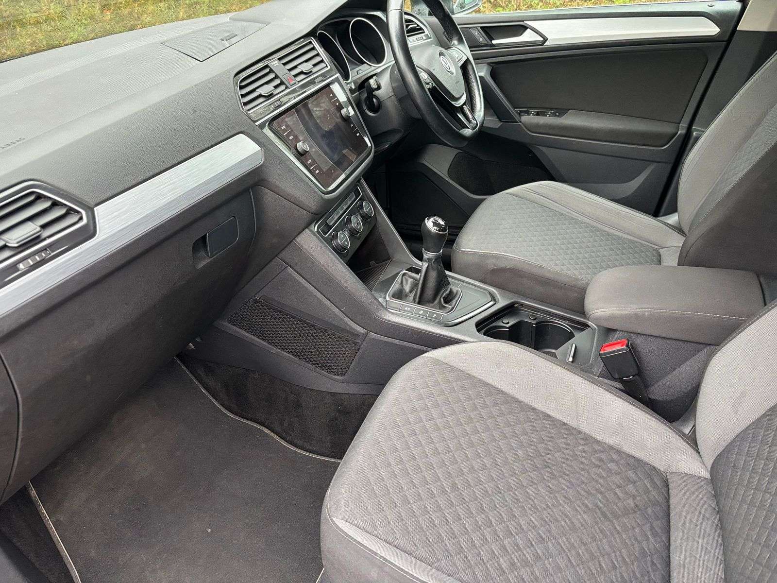 2019 VOLKSWAGEN TIGUAN 2019 VOLKSWAGEN TIGUAN