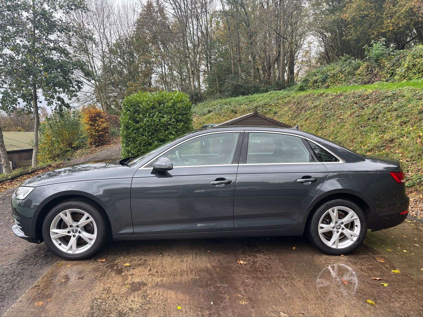 2018 AUDI A4 2018 AUDI A4