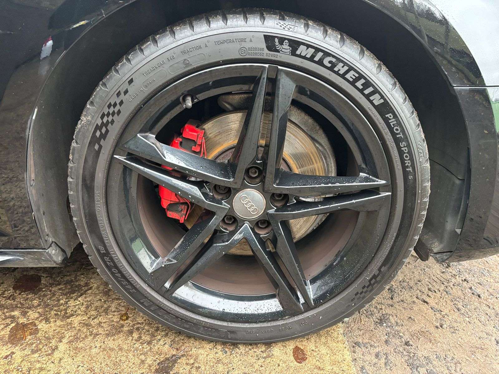 2017 AUDI A4 2017 AUDI A4