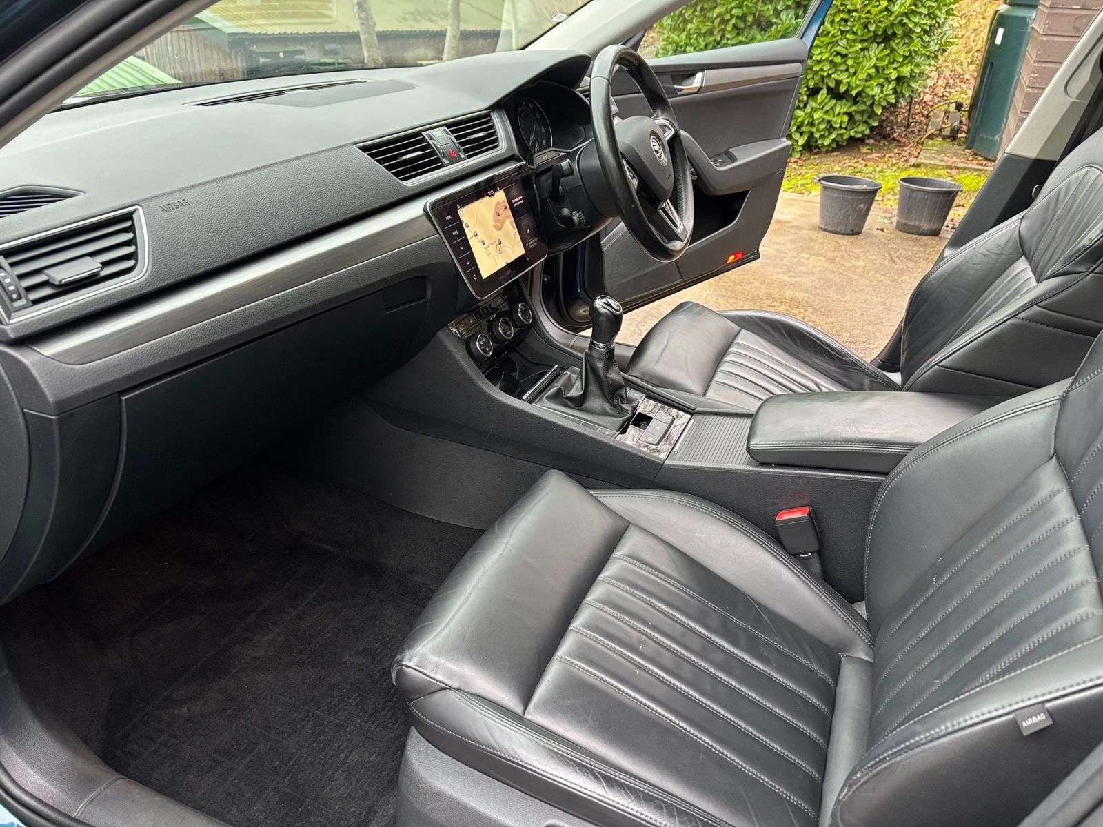 2017 SKODA SUPERB 2017 SKODA SUPERB