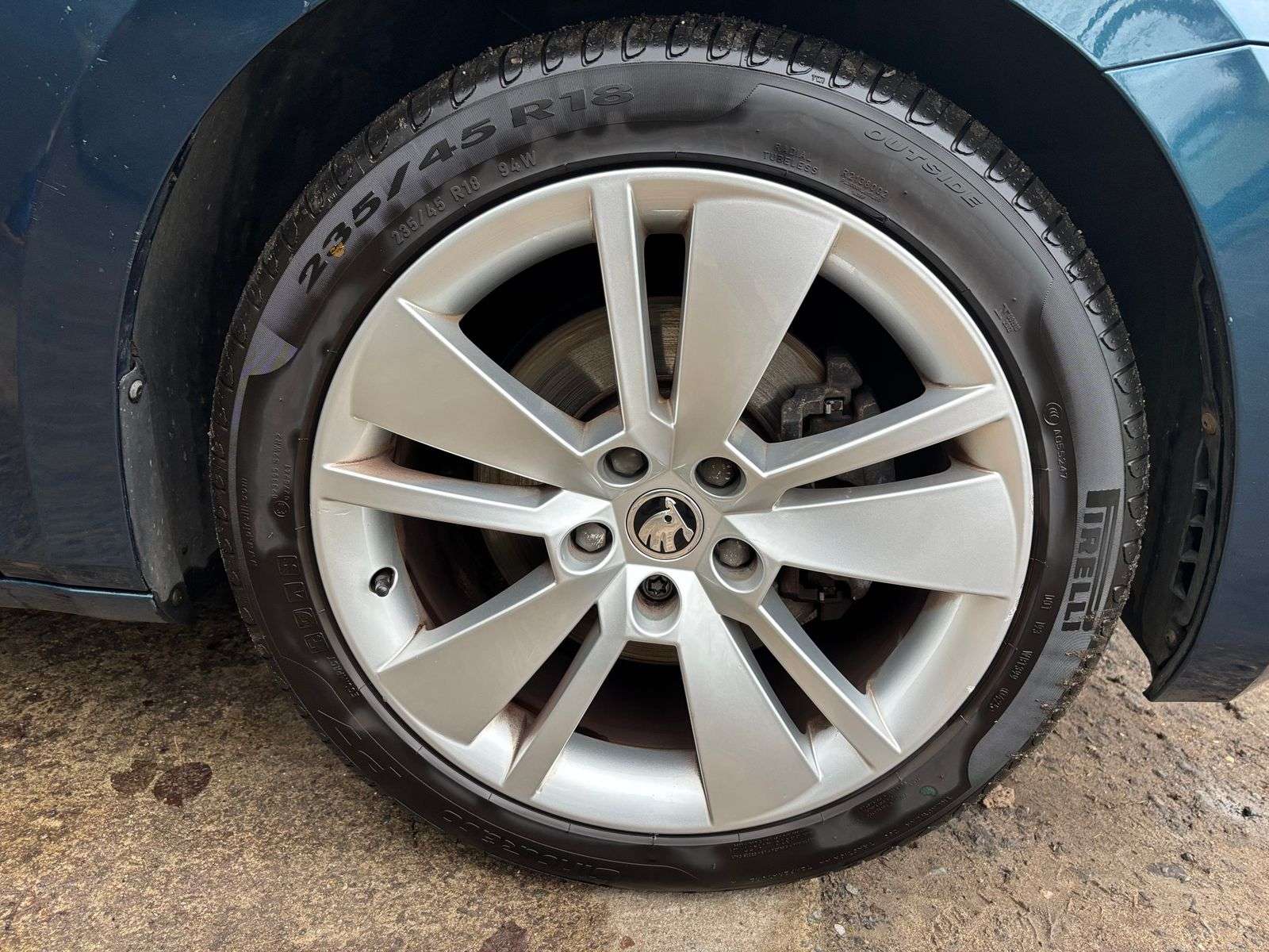 2017 SKODA SUPERB 2017 SKODA SUPERB