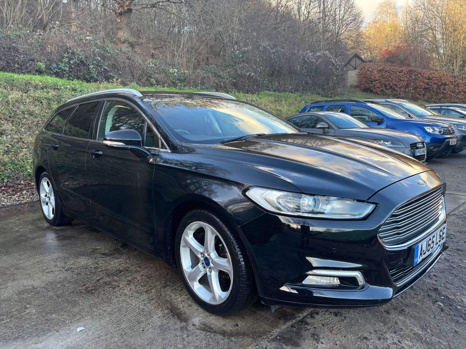 A 2016 FORD MONDEO 2.0 TDCi Titanium Estate 5dr Diesel Manual Euro 6 (s/s) (150 ps) A 2016 FORD MONDEO 2.0 TDCi Titanium Estate 5dr Diesel Manual Euro 6 (s/s) (150 ps)