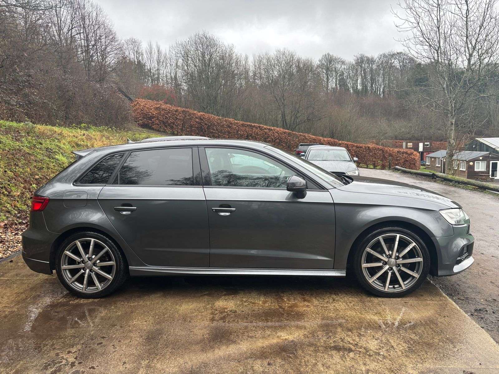 A 2017 AUDI A3 1.4 TFSI CoD Black Edition Sportback 5dr Petrol Manual Euro 6 (s/s) (150 ps) A 2017 AUDI A3 1.4 TFSI CoD Black Edition Sportback 5dr Petrol Manual Euro 6 (s/s) (150 ps)