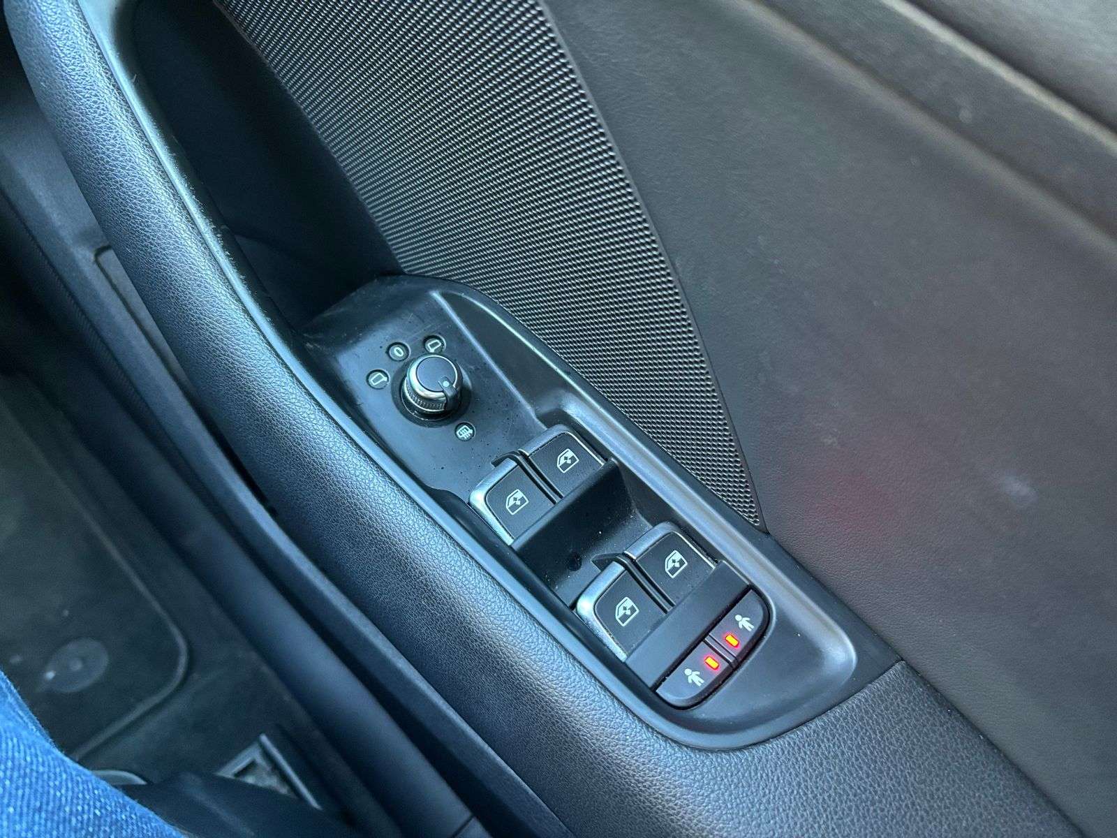 2017 AUDI A3 2017 AUDI A3