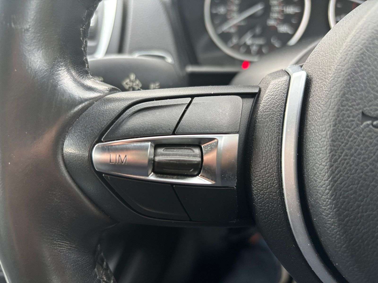 2016 BMW 1 SERIES 2016 BMW 1 SERIES