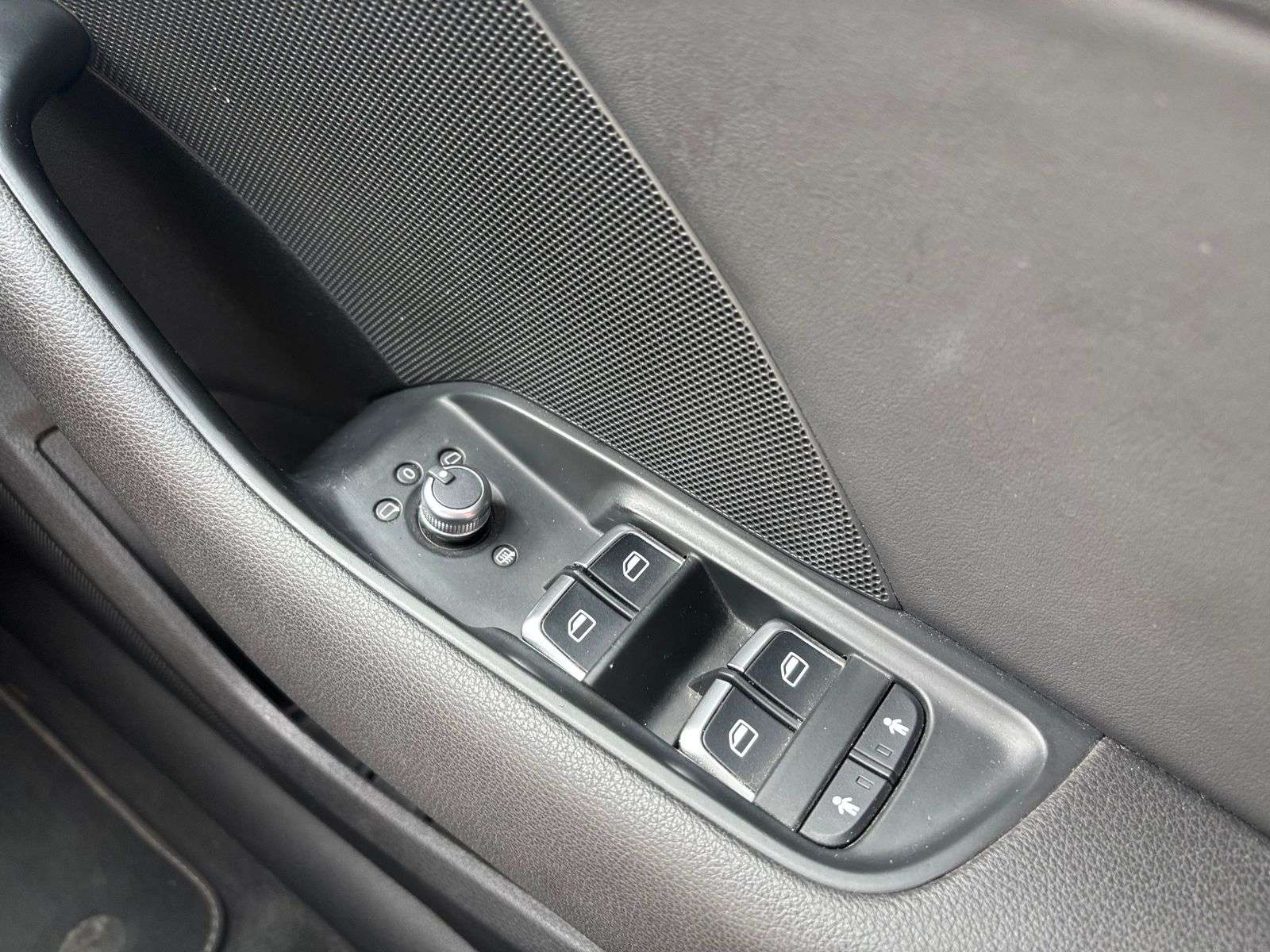 2016 AUDI A3 2016 AUDI A3