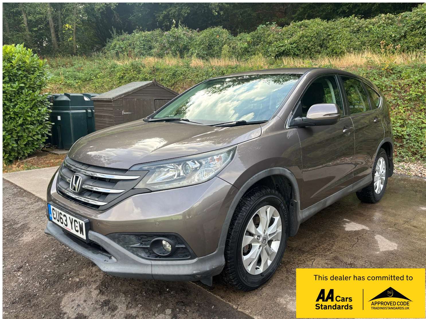 A 2013 HONDA CR-V 2.0 i-VTEC SE SUV 5dr Petrol Auto 4WD Euro 5 (155 ps) A 2013 HONDA CR-V 2.0 i-VTEC SE SUV 5dr Petrol Auto 4WD Euro 5 (155 ps)