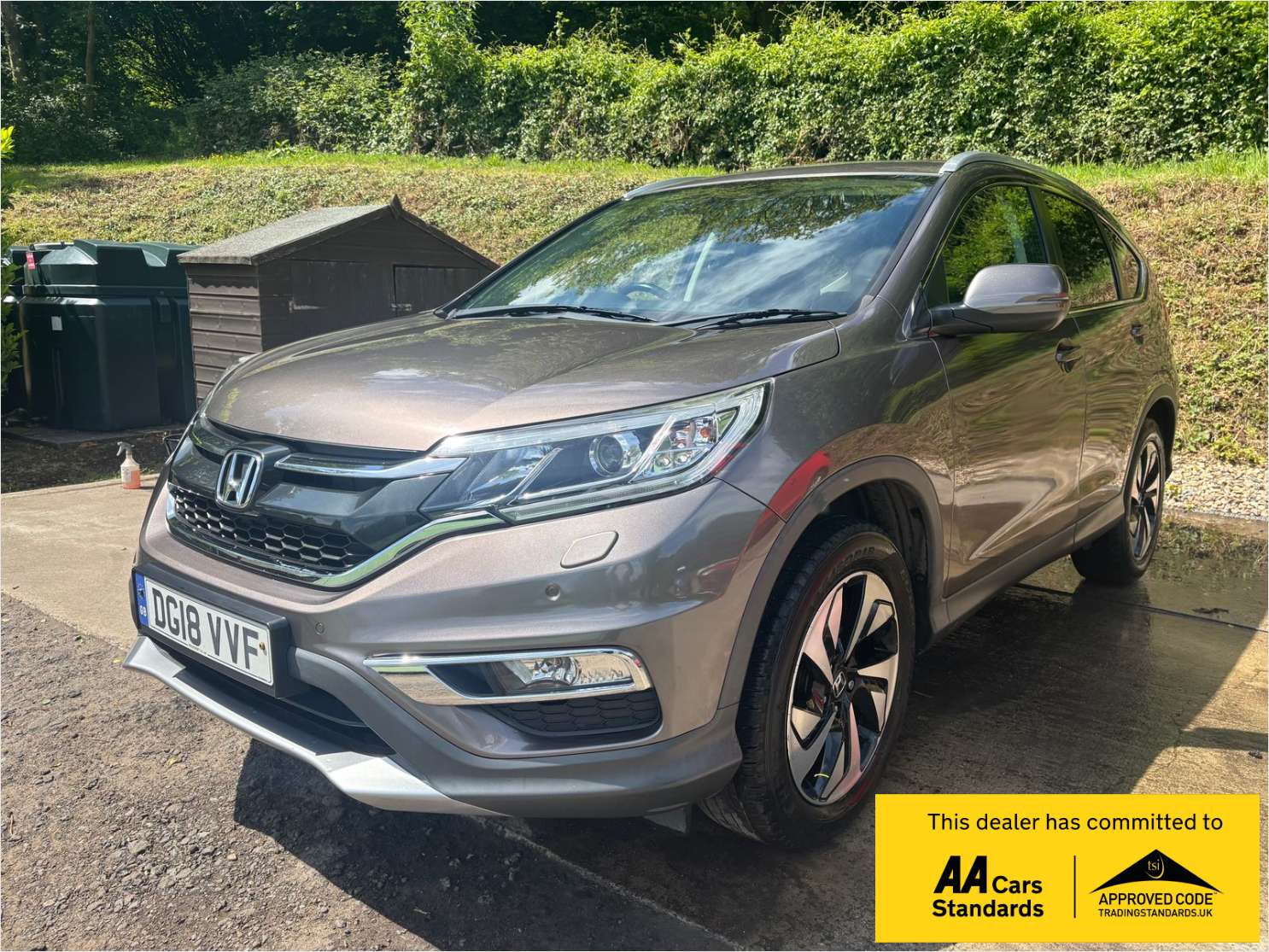 A 2018 HONDA CR-V 2.0 i-VTEC SR SUV 5dr Petrol Auto 4WD Euro 6 (155 ps) A 2018 HONDA CR-V 2.0 i-VTEC SR SUV 5dr Petrol Auto 4WD Euro 6 (155 ps)