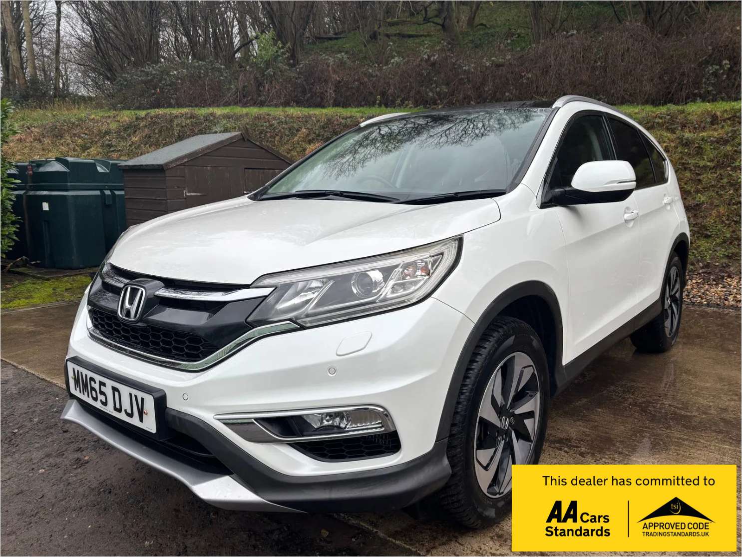 A 2016 HONDA CR-V 1.6 i-DTEC EX SUV 5dr Diesel Auto 4WD Euro 6 (160 ps) A 2016 HONDA CR-V 1.6 i-DTEC EX SUV 5dr Diesel Auto 4WD Euro 6 (160 ps)