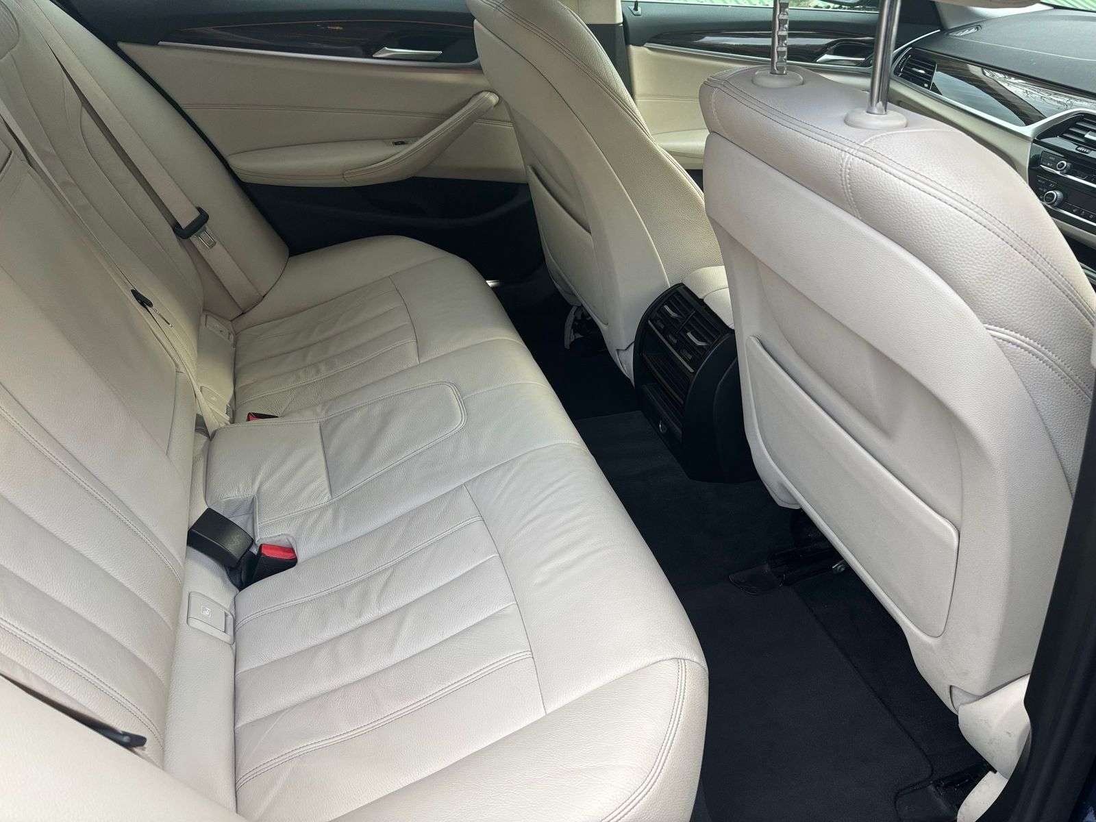 2019 BMW 5 SERIES 2019 BMW 5 SERIES