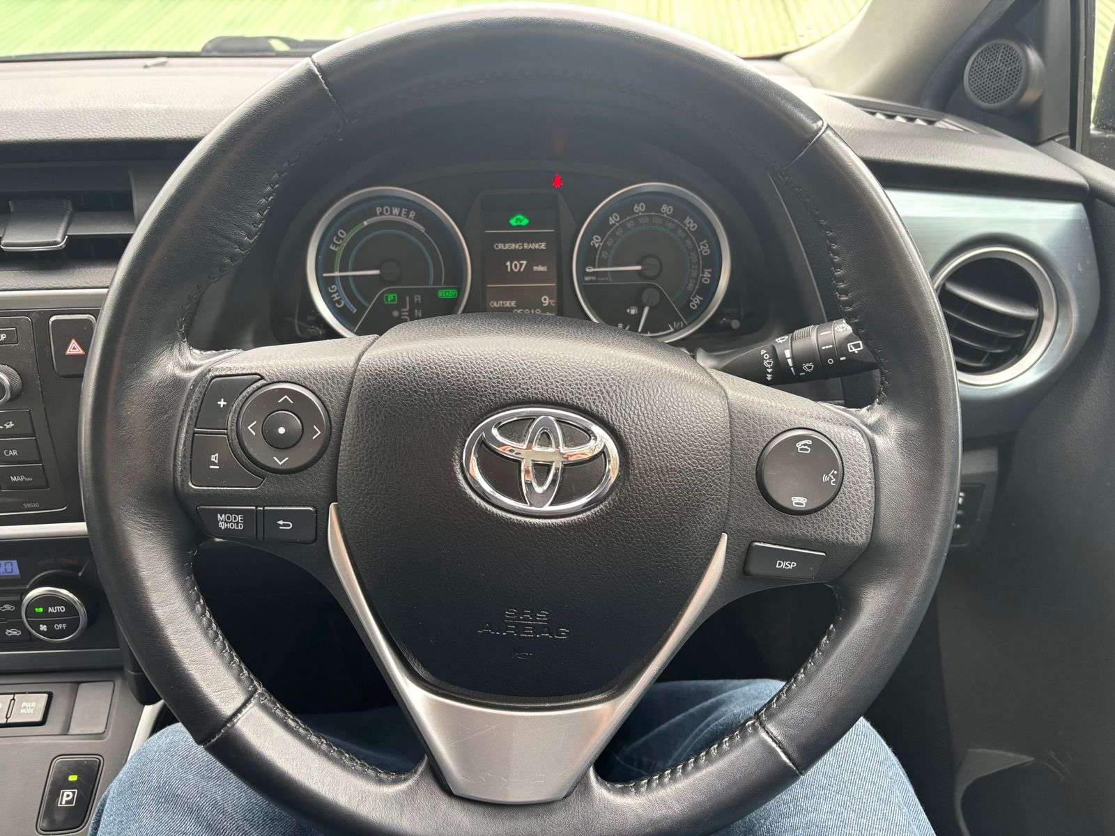 2013 TOYOTA AURIS 2013 TOYOTA AURIS