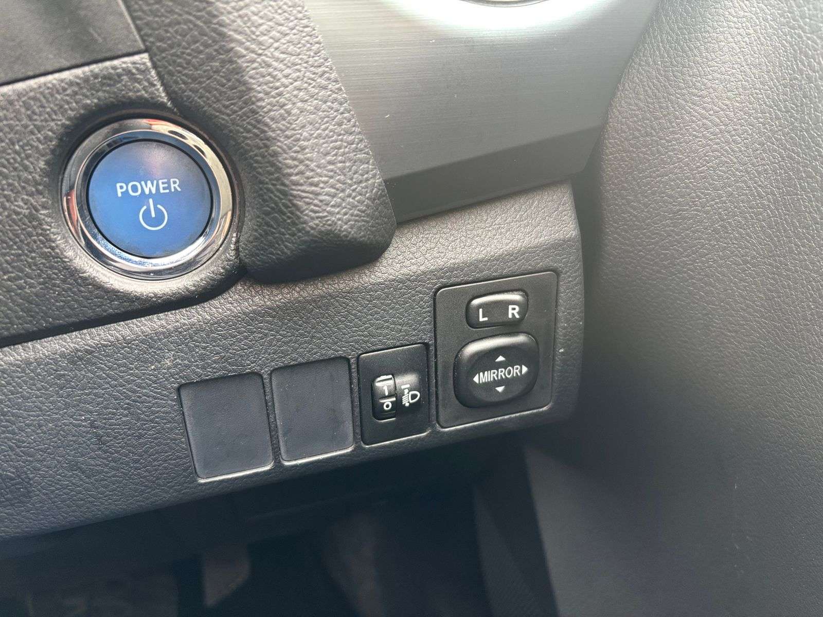 2013 TOYOTA AURIS 2013 TOYOTA AURIS